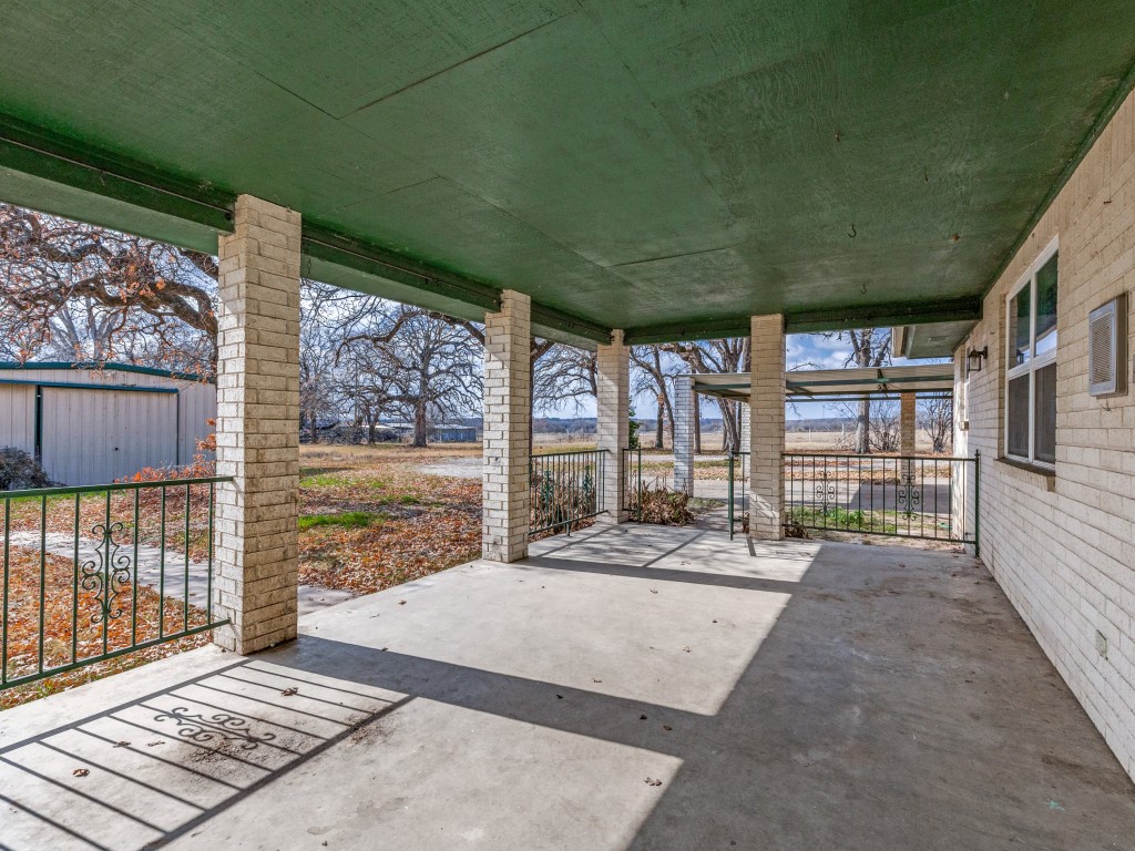 7335 Reed Road Azle TX 76020