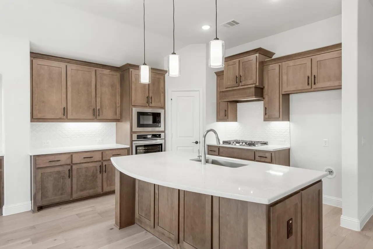 5308 Century Lake Lane Denton TX 76226