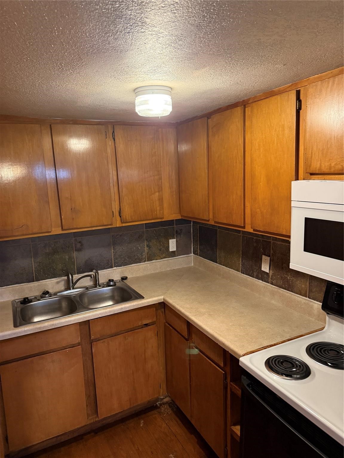 1705 Chris Craft Drive Grapevine TX 76051