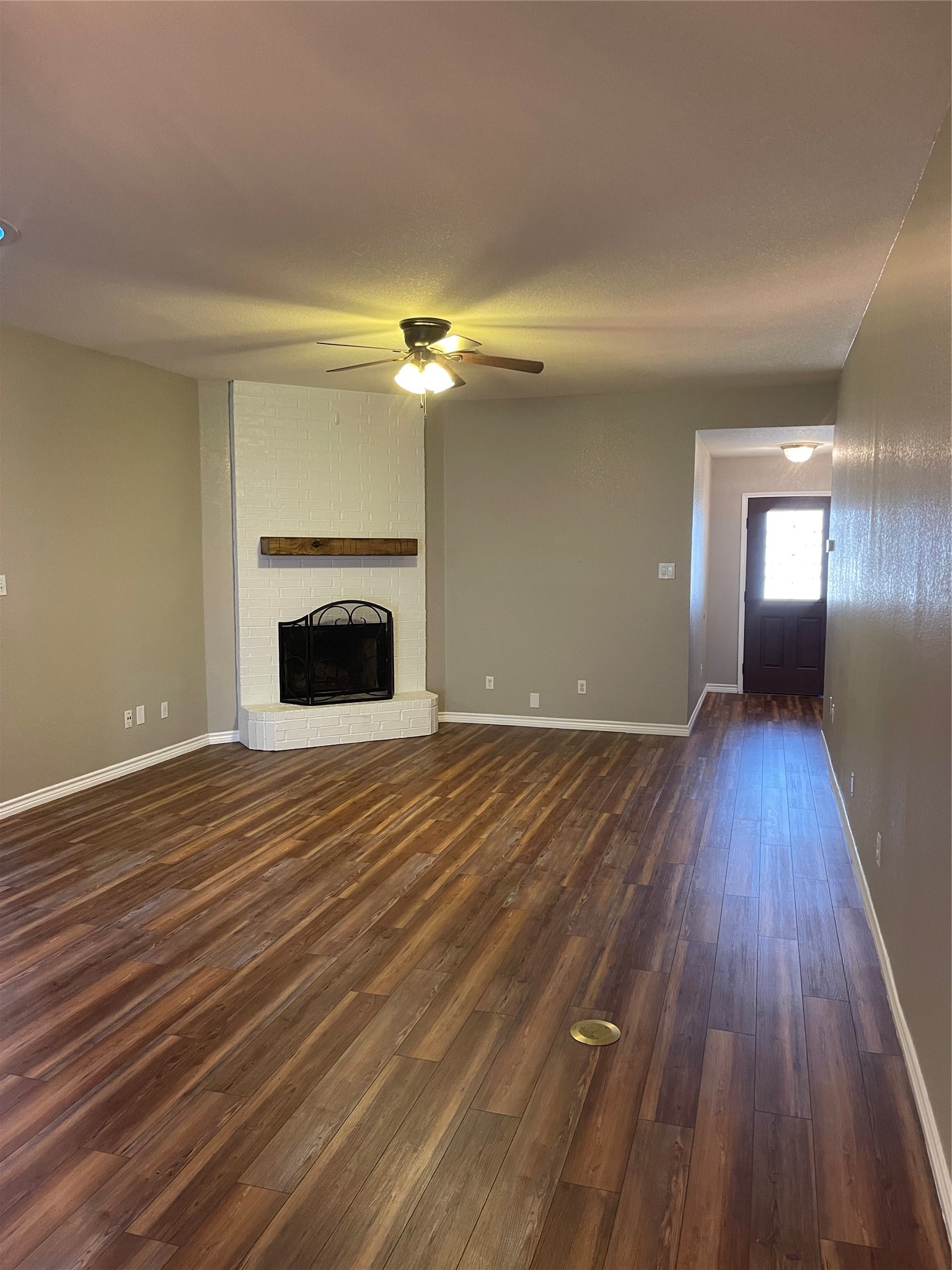 4700 Topaz Lane Granbury TX 76049