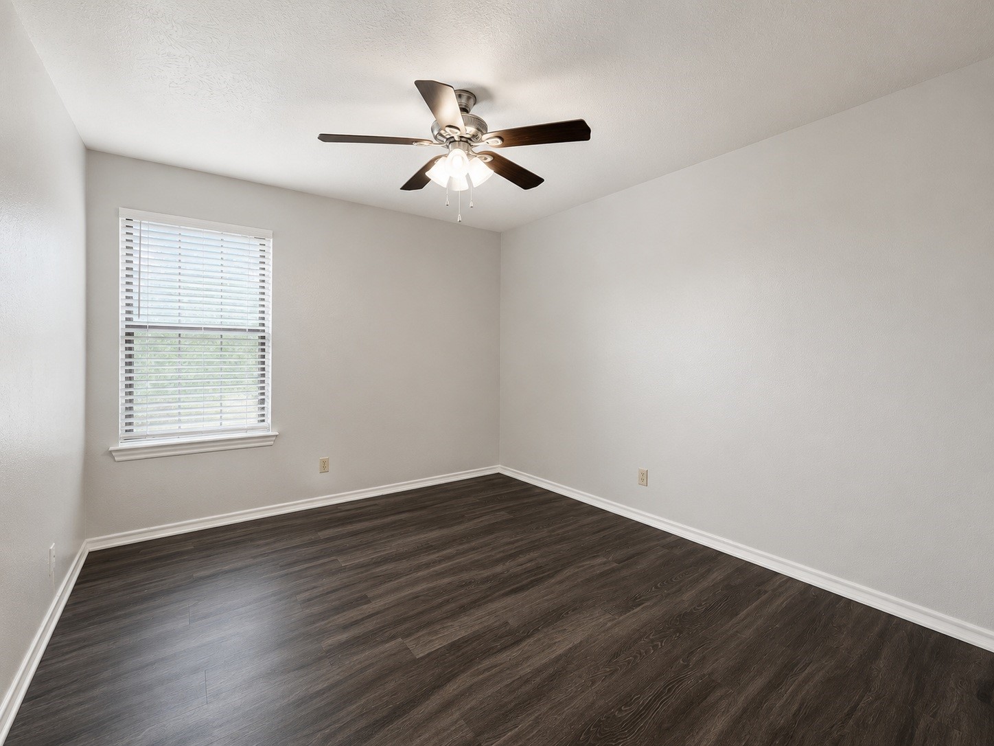 1108 N Elm Street Denton TX 76201