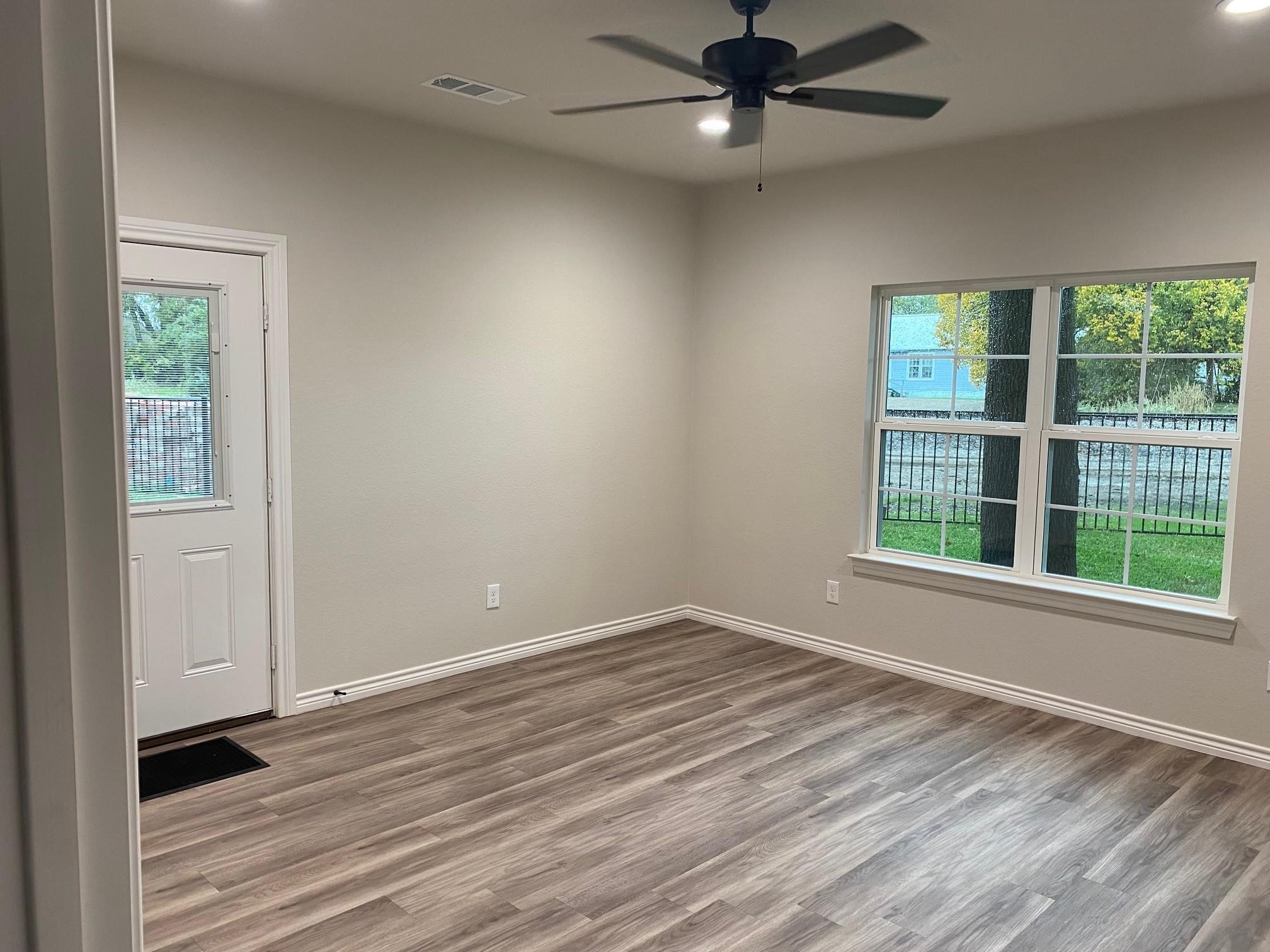 403 6th Street Midlothian TX 76065