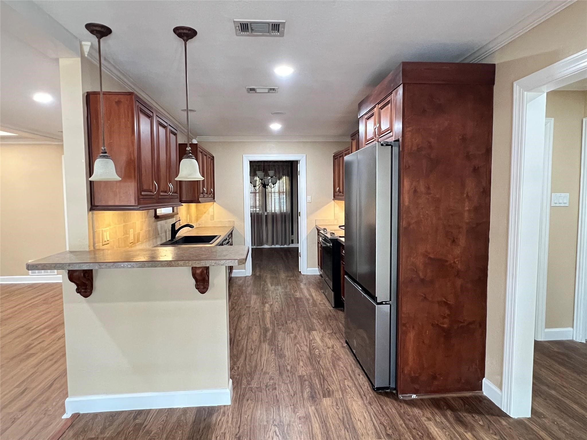 208 Shelmar Drive Euless TX 76039