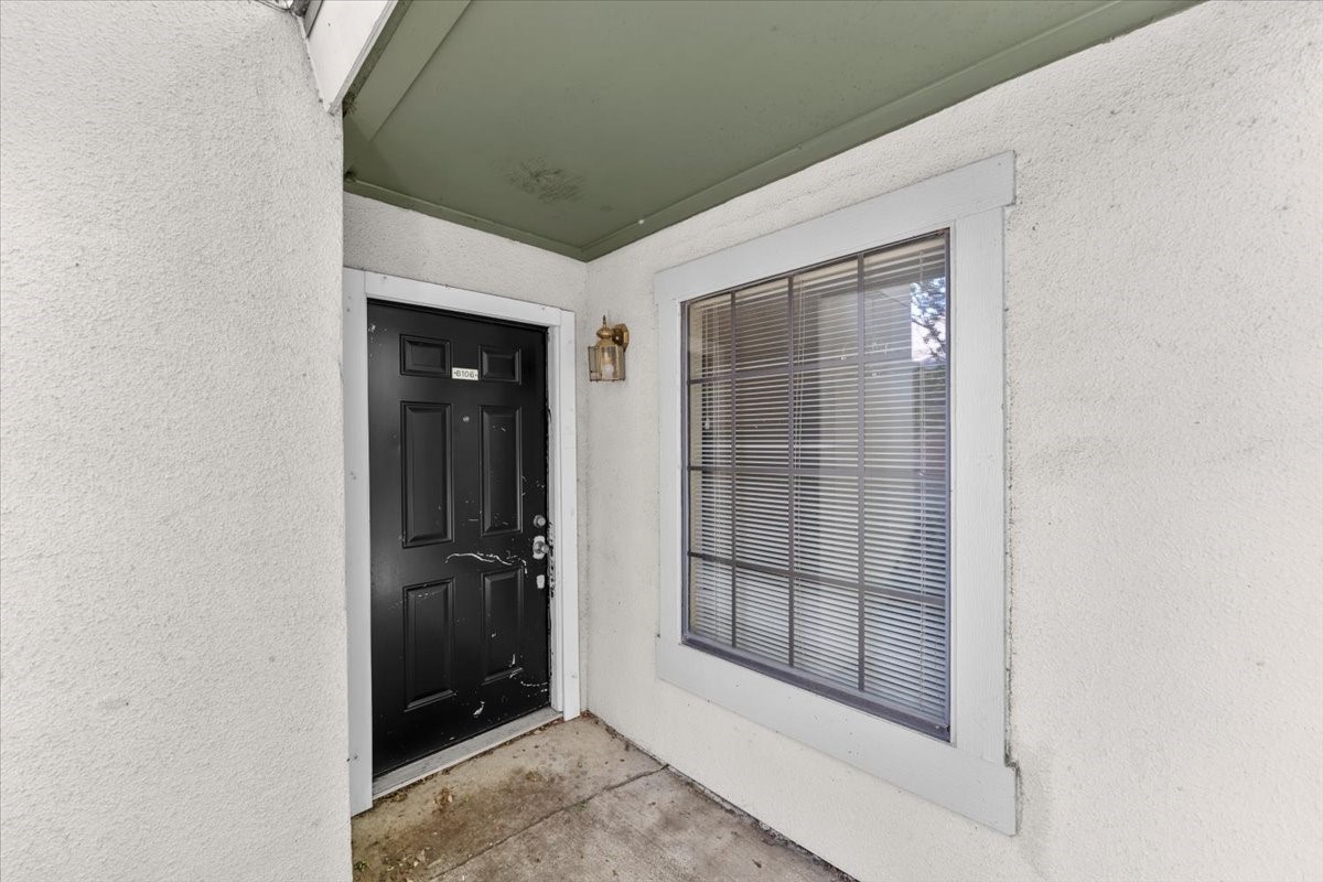 9621 Walnut Street Dallas TX 75243