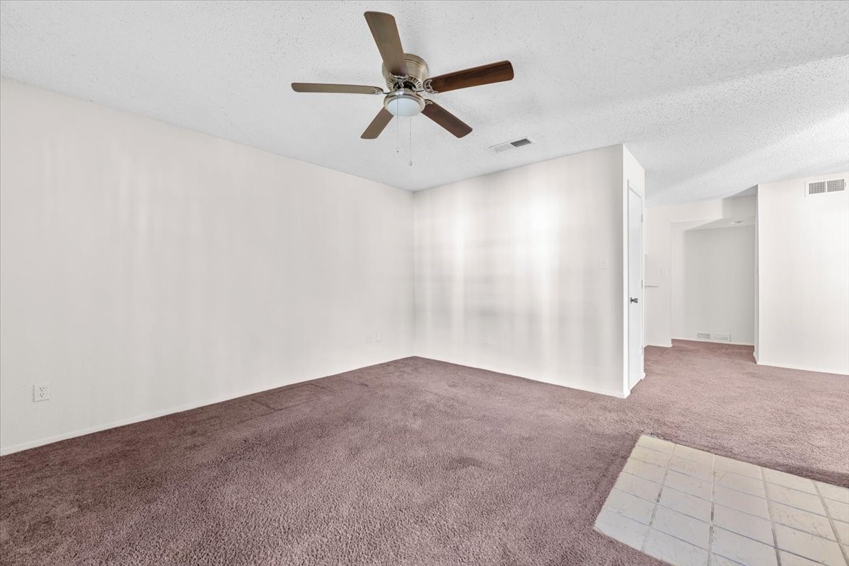 9621 Walnut Street Dallas TX 75243