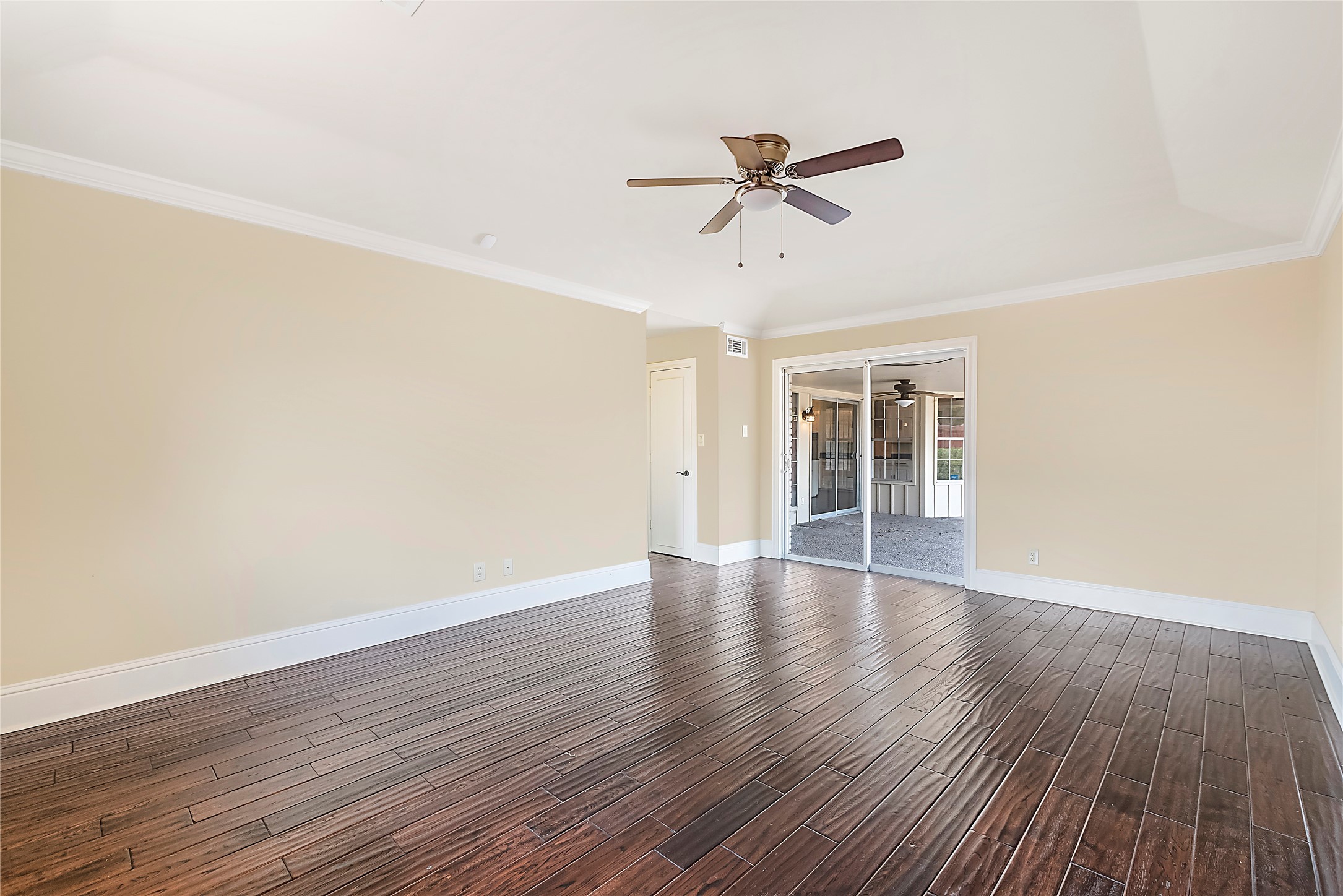 6109 Highgate Lane Dallas TX 75214
