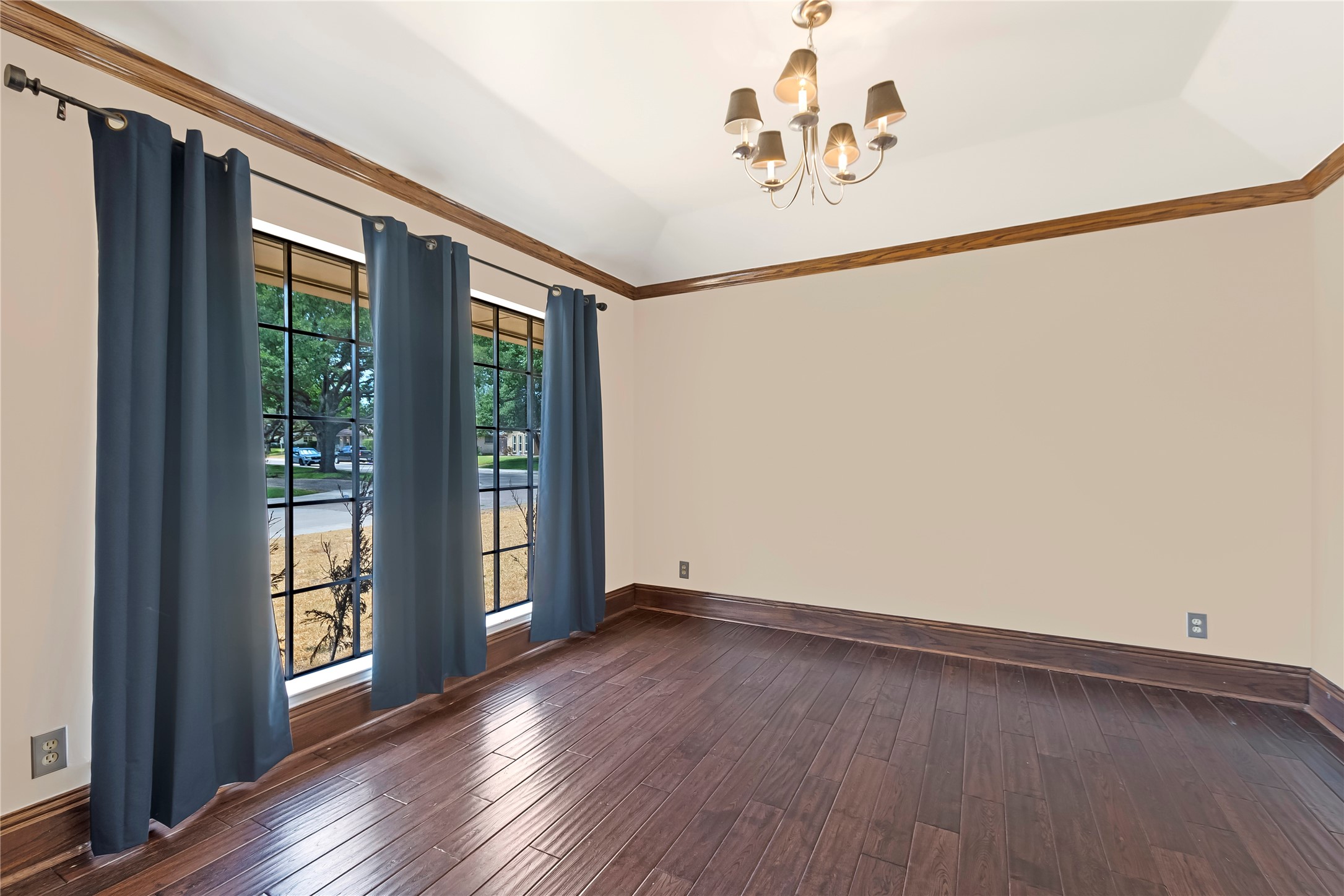6109 Highgate Lane Dallas TX 75214
