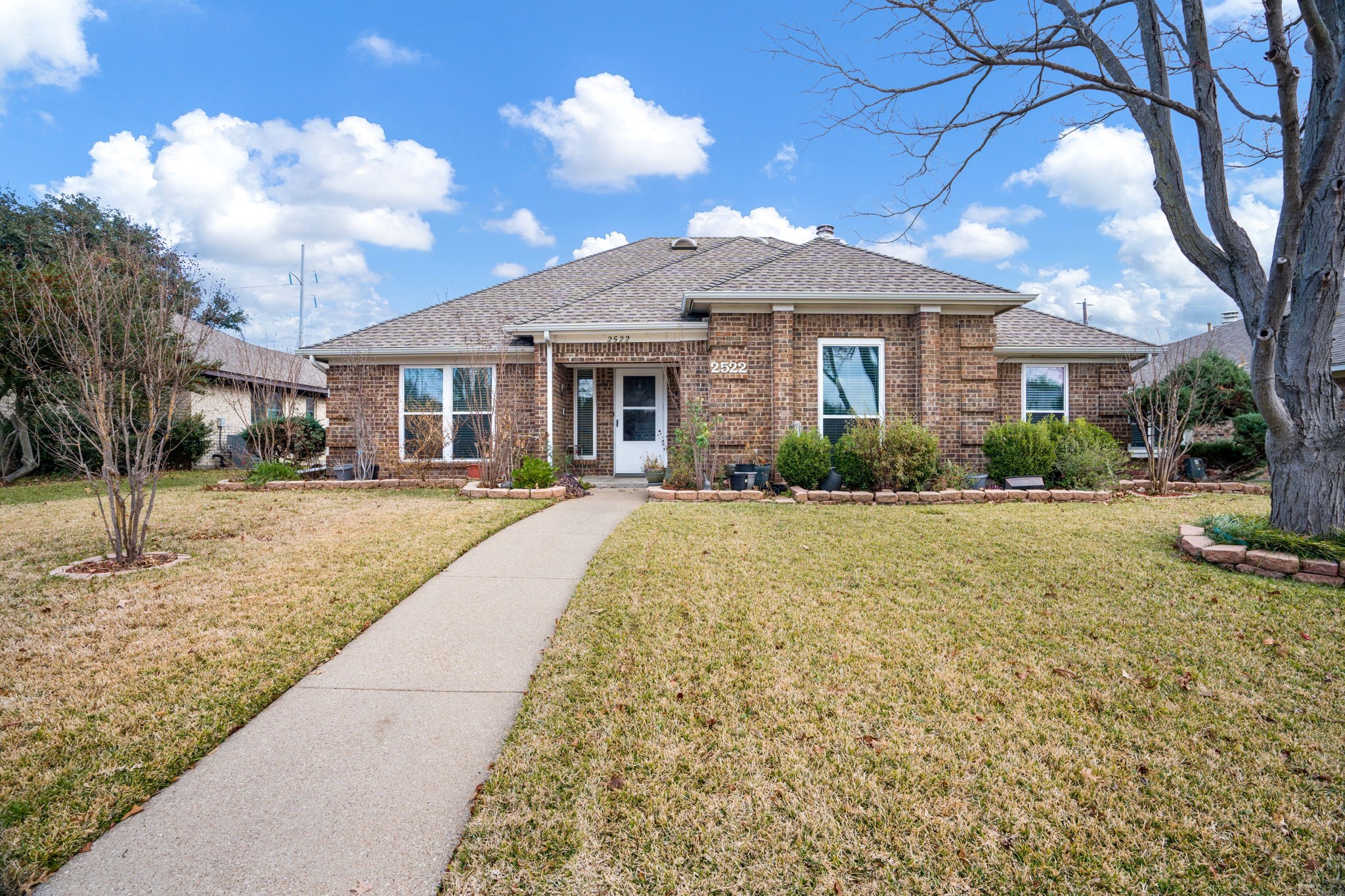 2522 Crestedge Drive Garland TX 75044