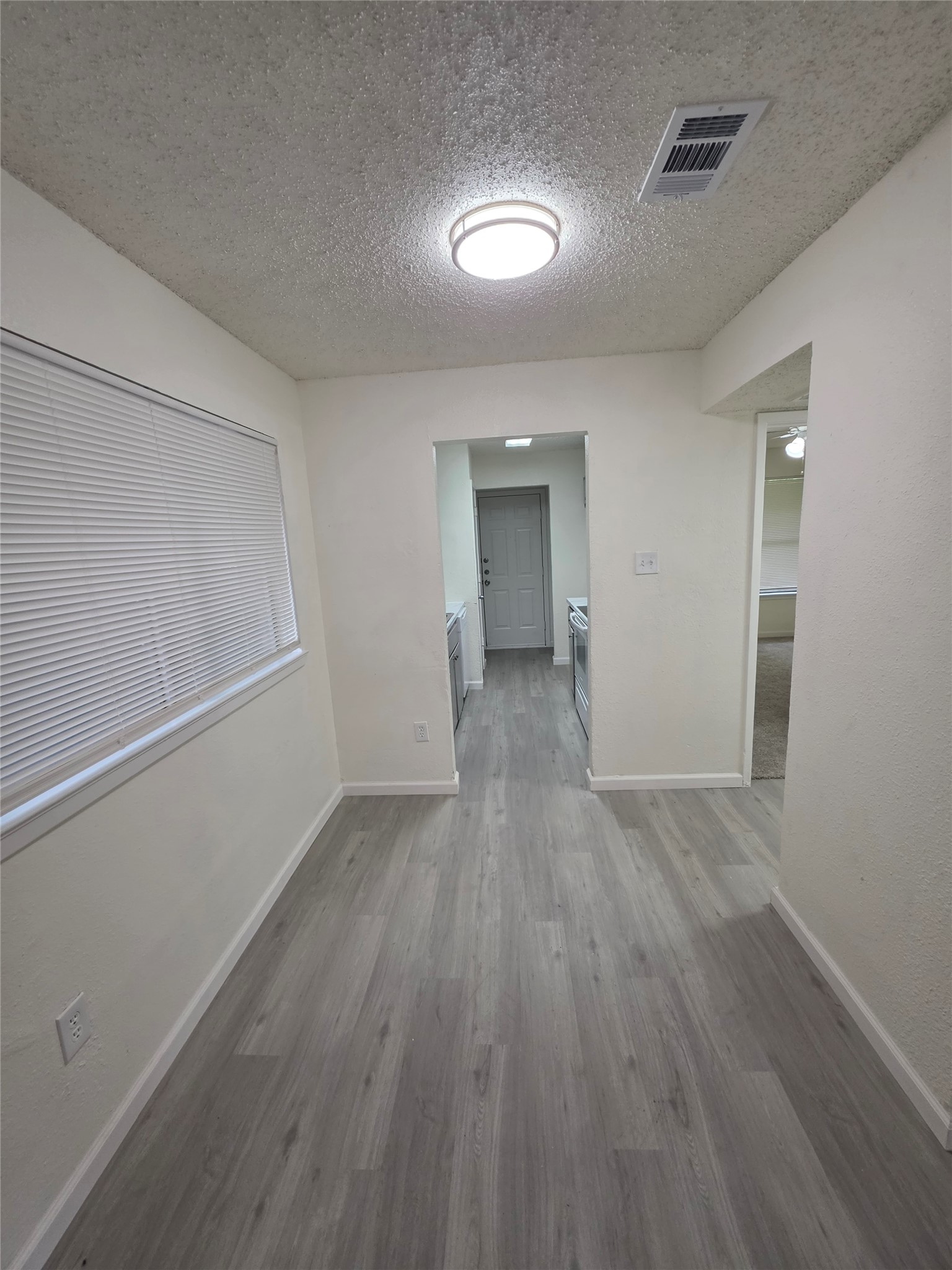 1614 Windsong Lane Irving TX 75060