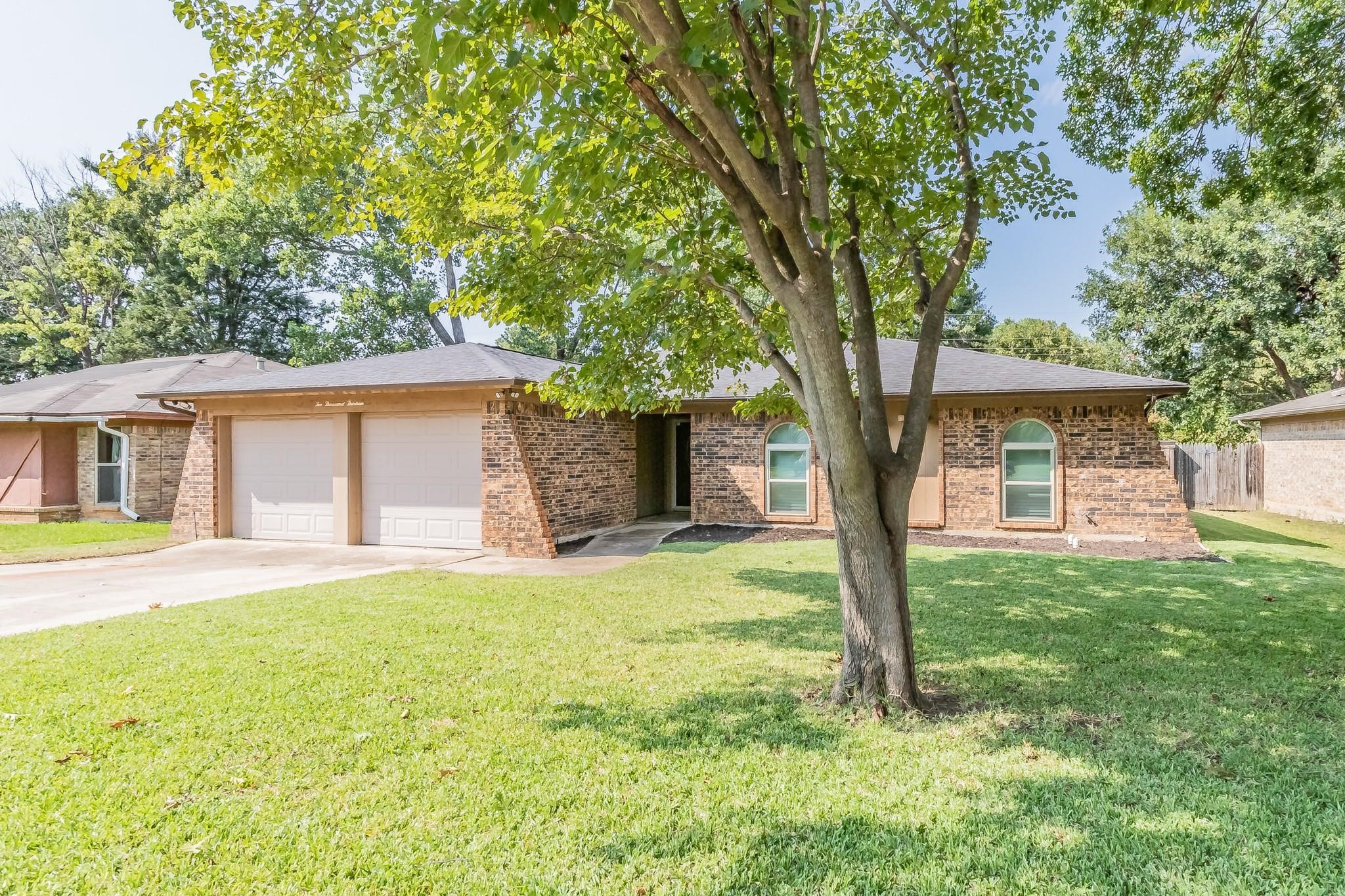 2013 Memphis Drive Bedford TX 76022