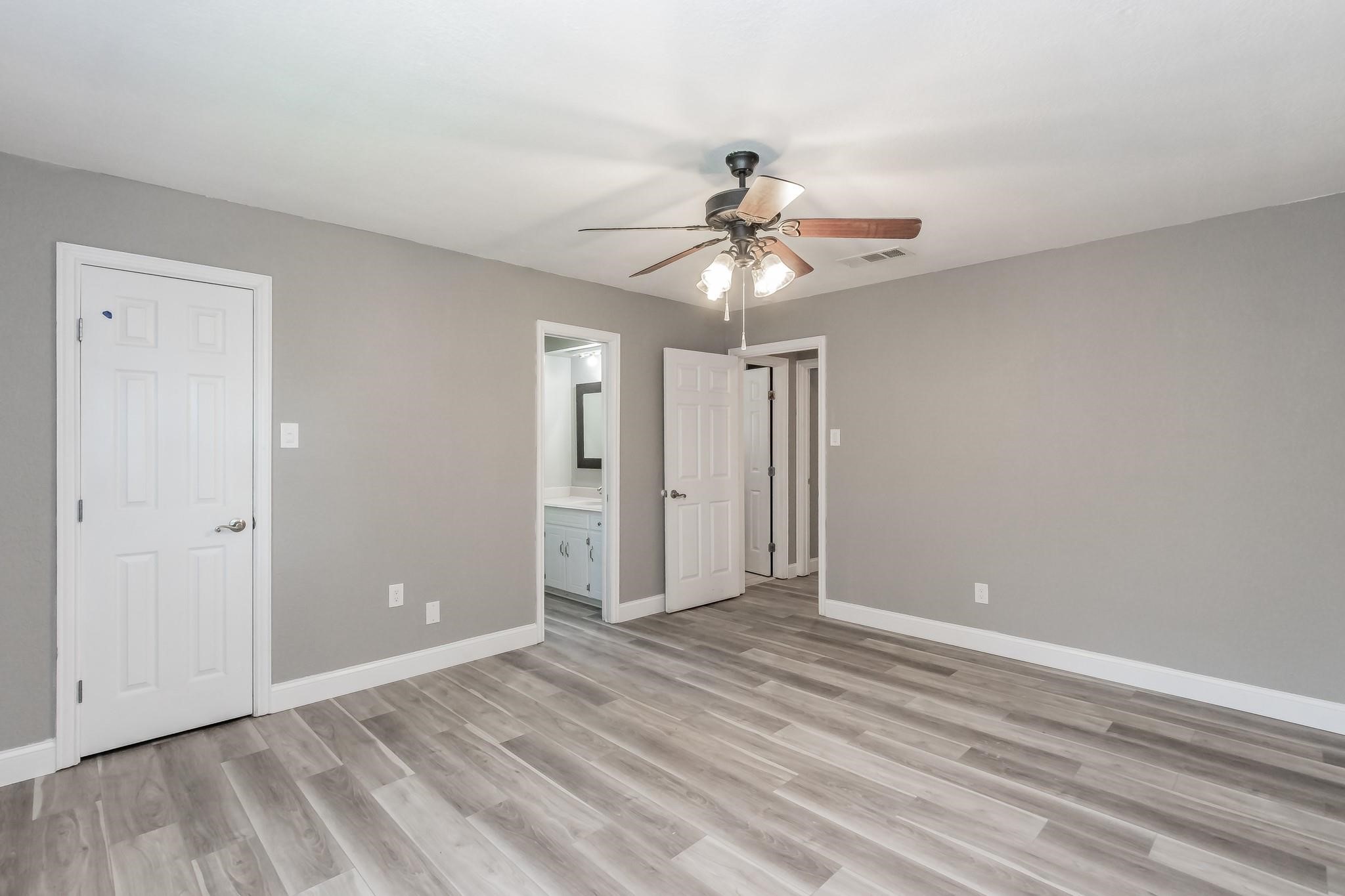 2013 Memphis Drive Bedford TX 76022