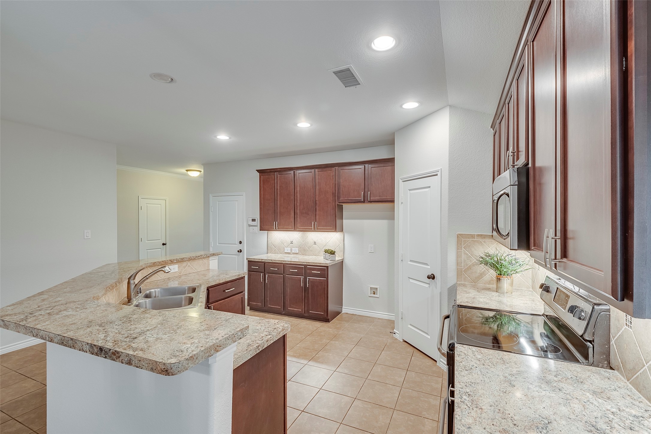 15036 Seventeen Lakes Boulevard Fort Worth TX 76262