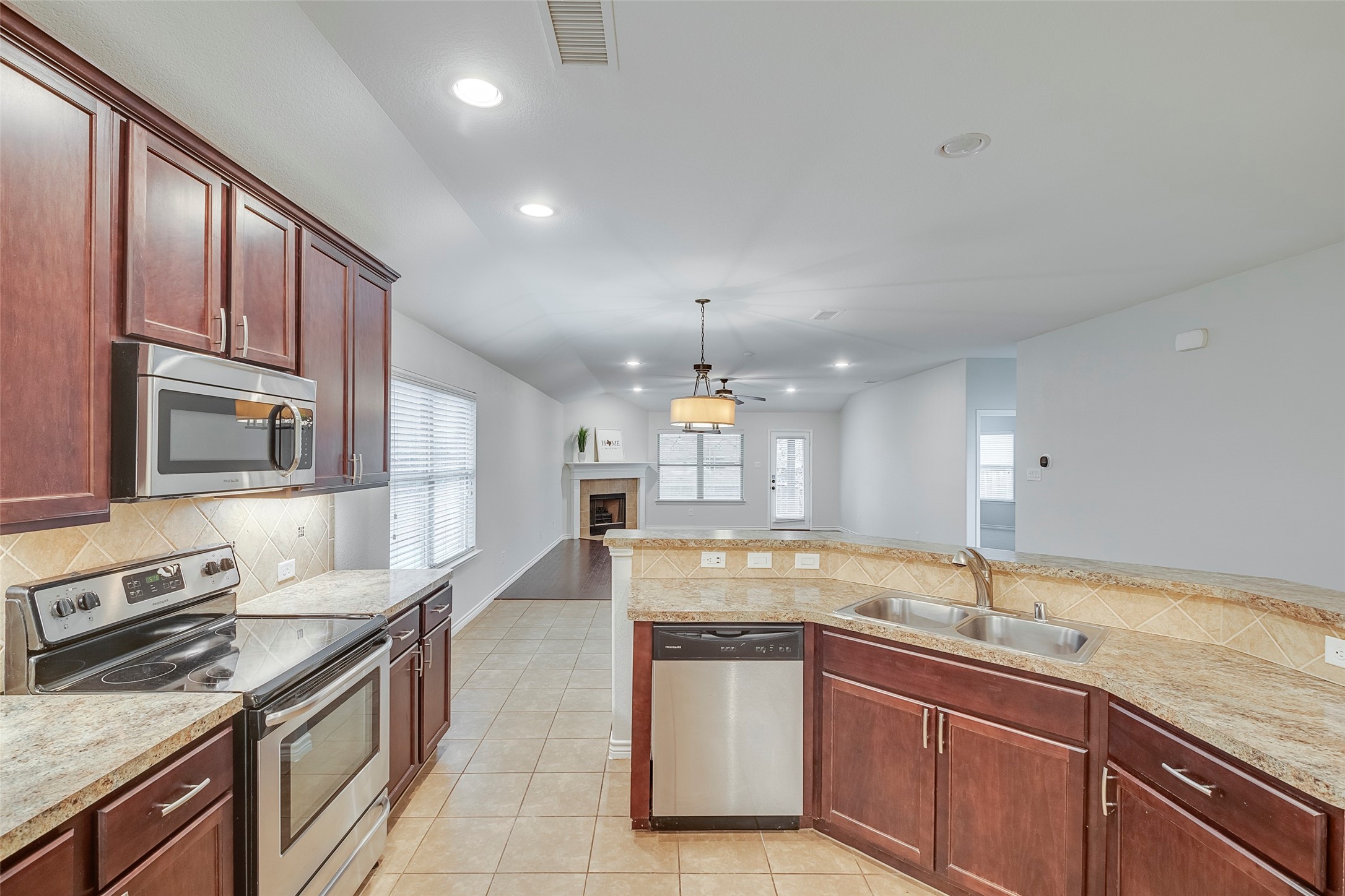 15036 Seventeen Lakes Boulevard Fort Worth TX 76262