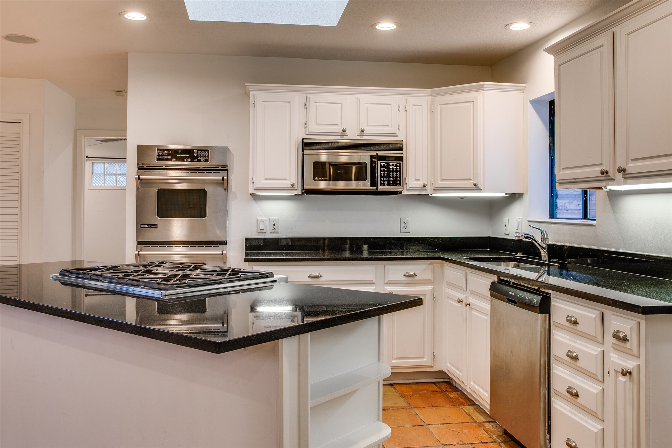 5815 Walnut Hill Lane Dallas TX 75230