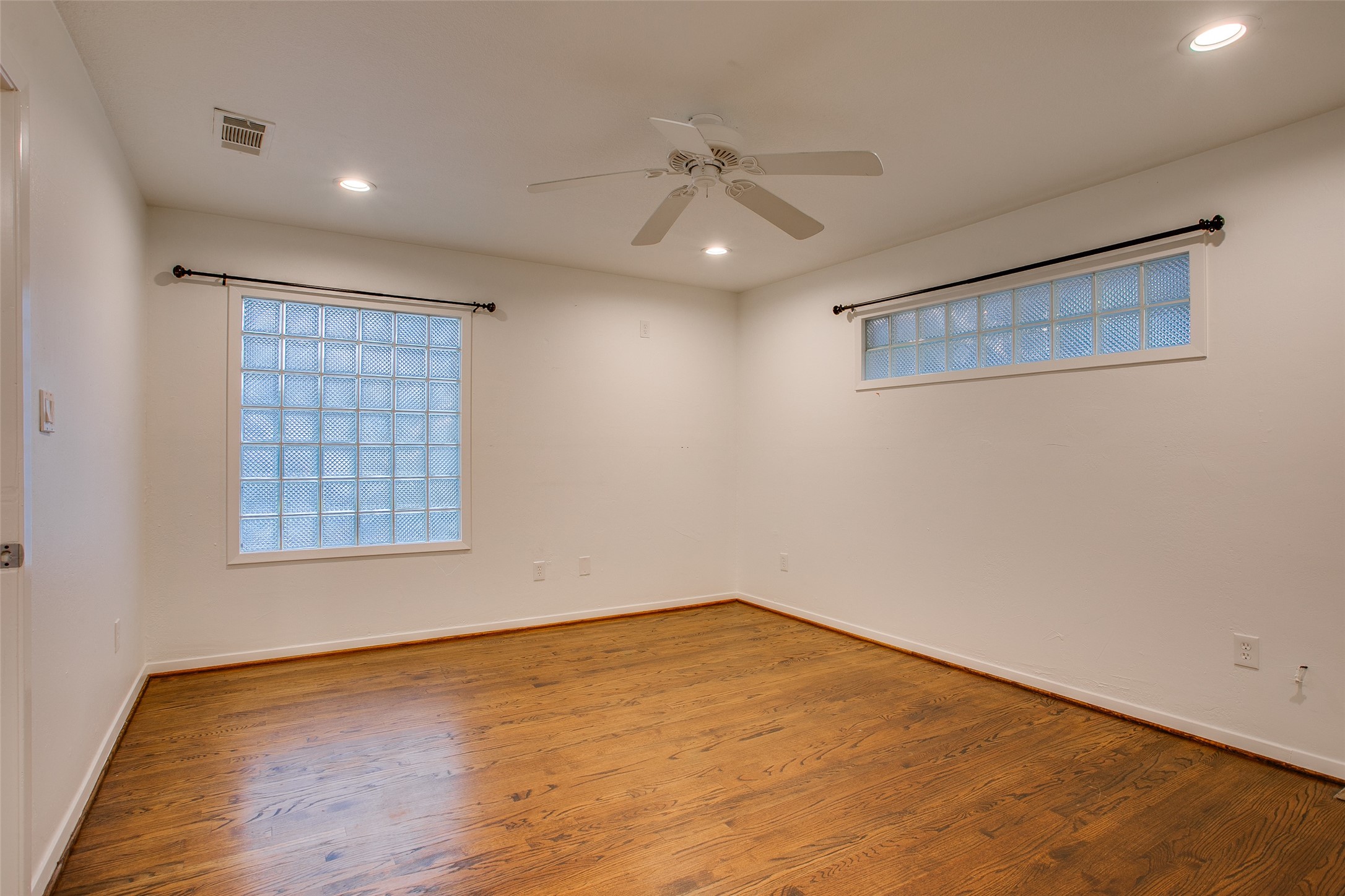 5815 Walnut Hill Lane Dallas TX 75230