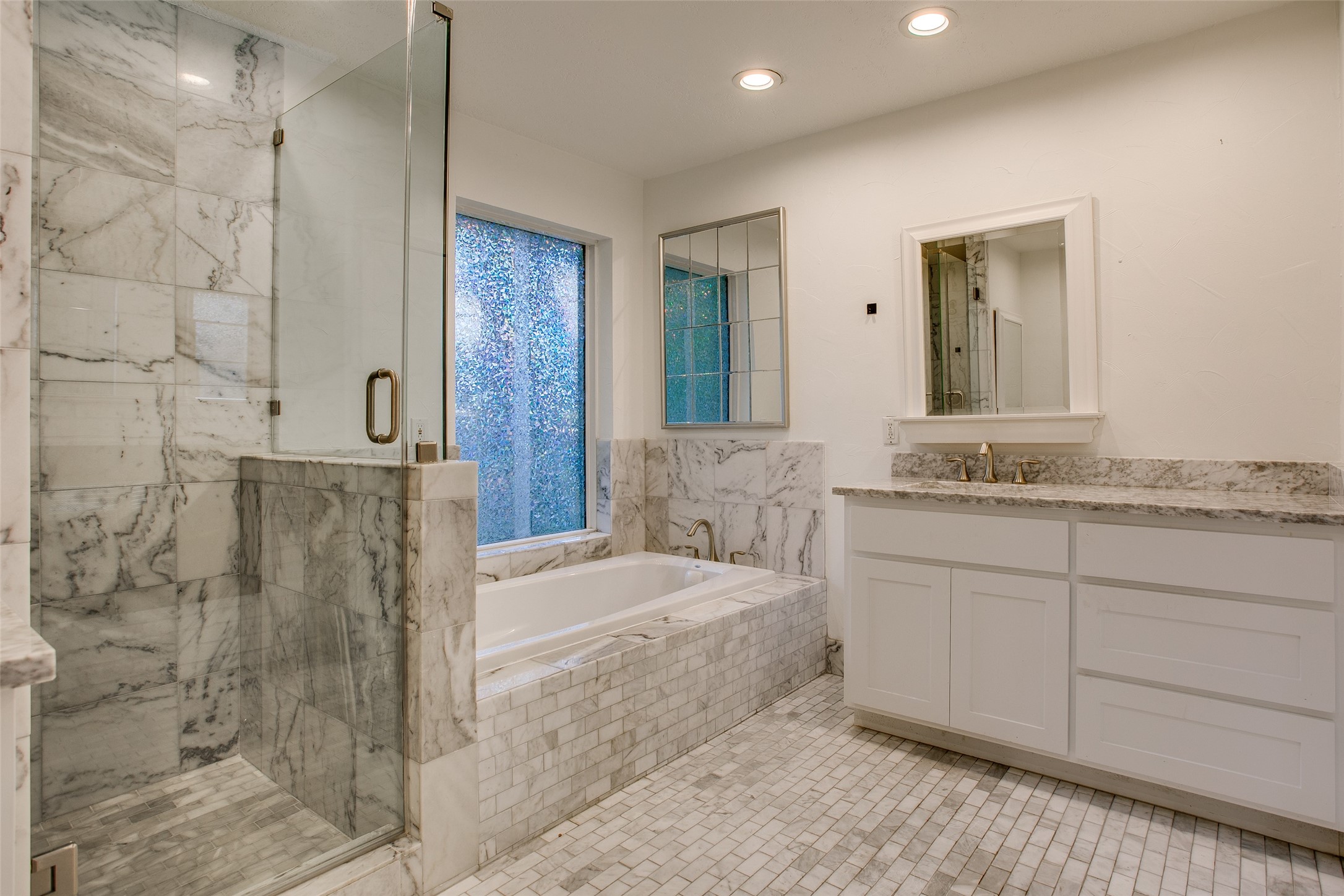 5815 Walnut Hill Lane Dallas TX 75230