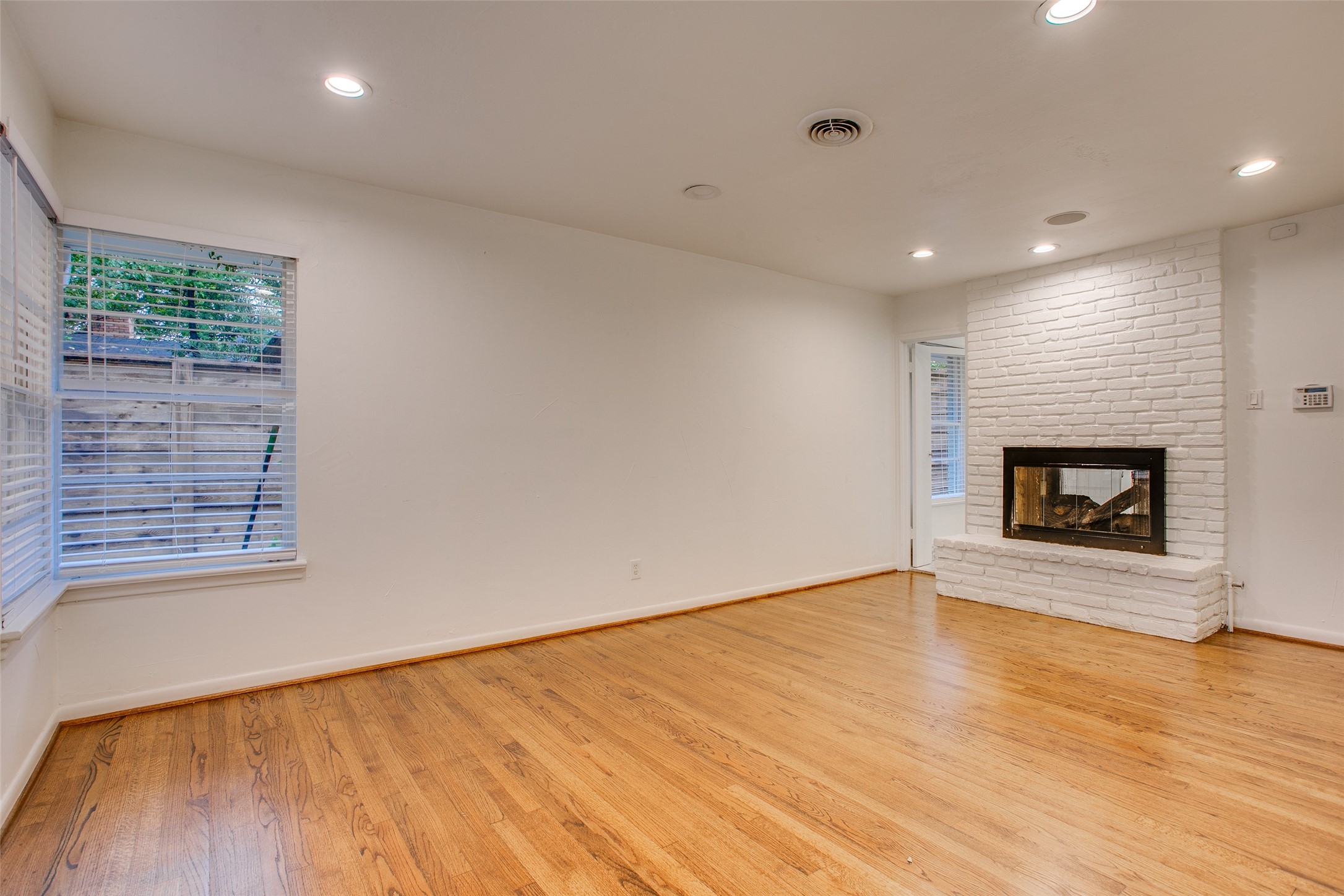 5815 Walnut Hill Lane Dallas TX 75230