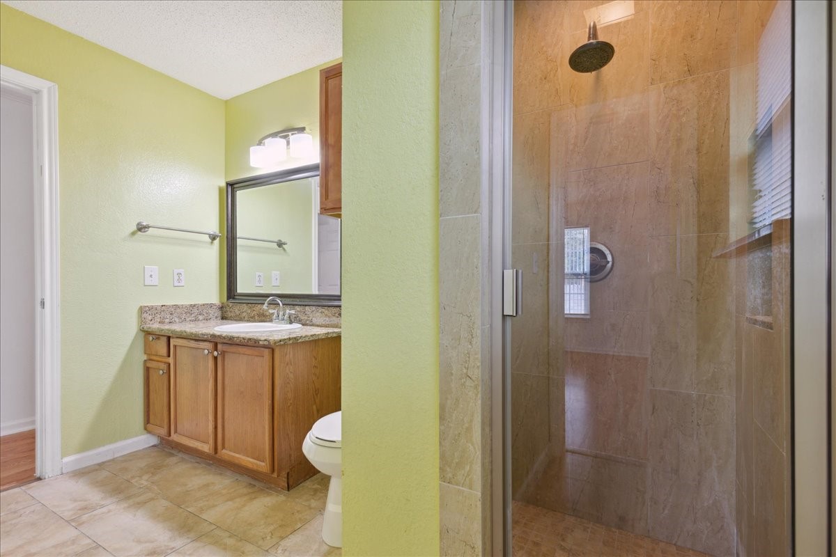 4043 Gray Oak Place Dallas TX 75212