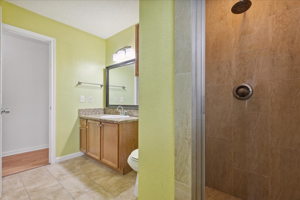 4043 Gray Oak Place Dallas TX 75212