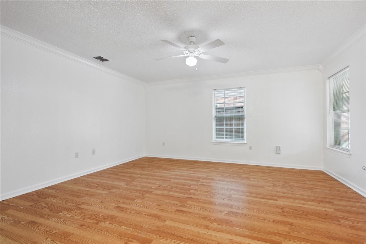 4043 Gray Oak Place Dallas TX 75212