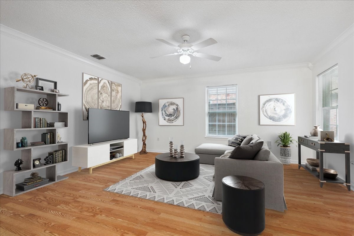 4043 Gray Oak Place Dallas TX 75212