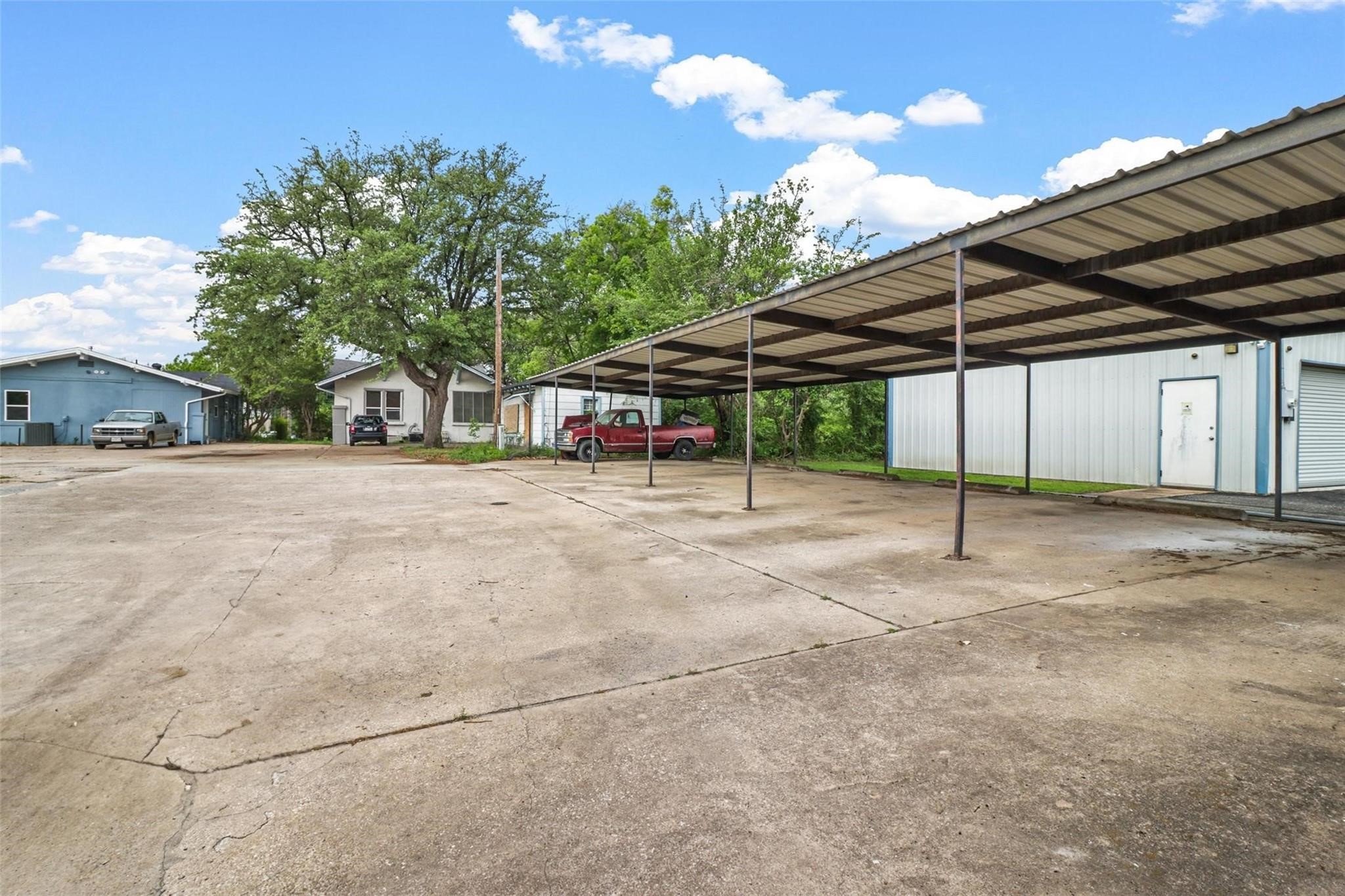 814 N Walnut Street Sherman TX 75090