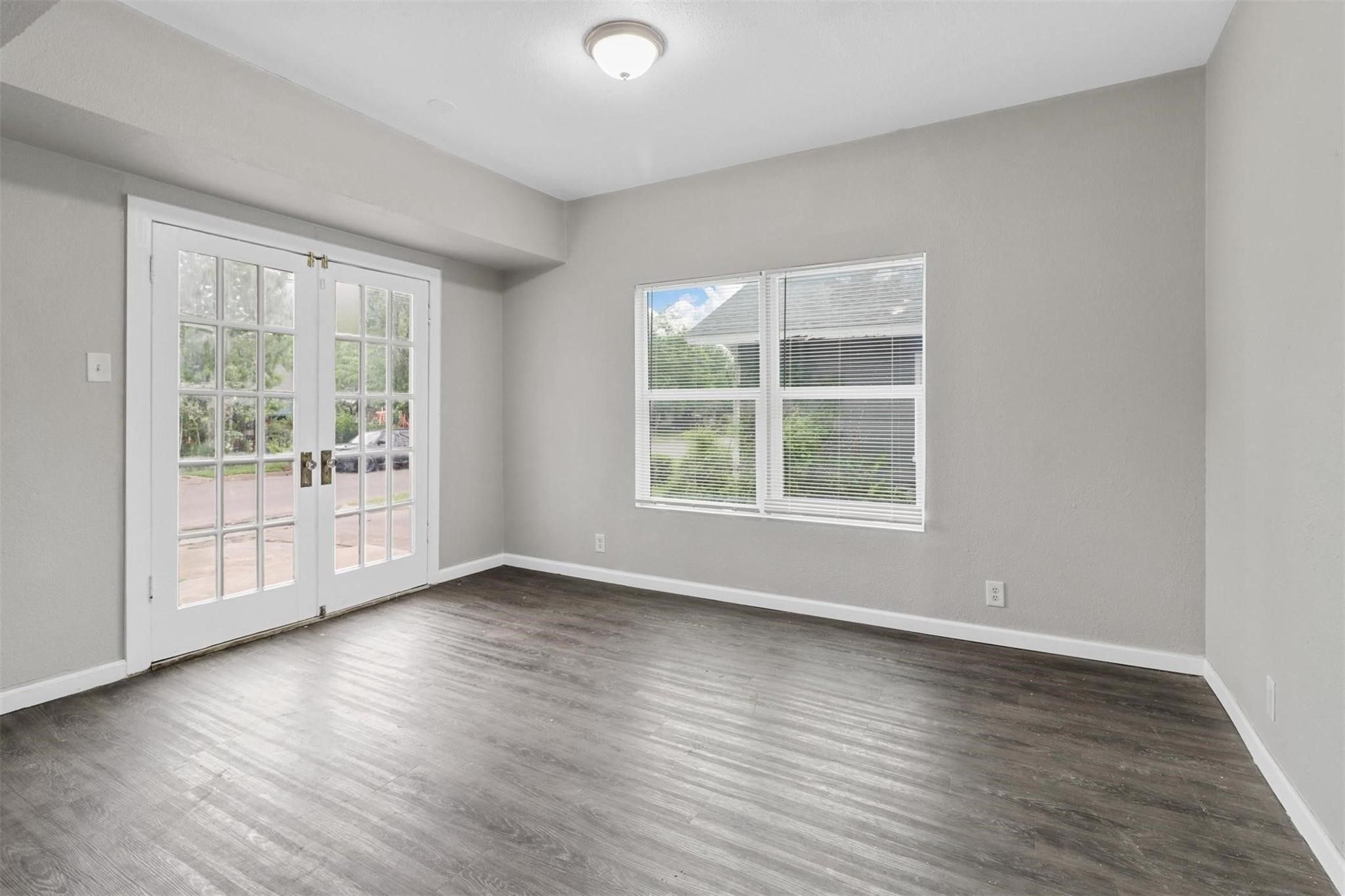 814 N Walnut Street Sherman TX 75090