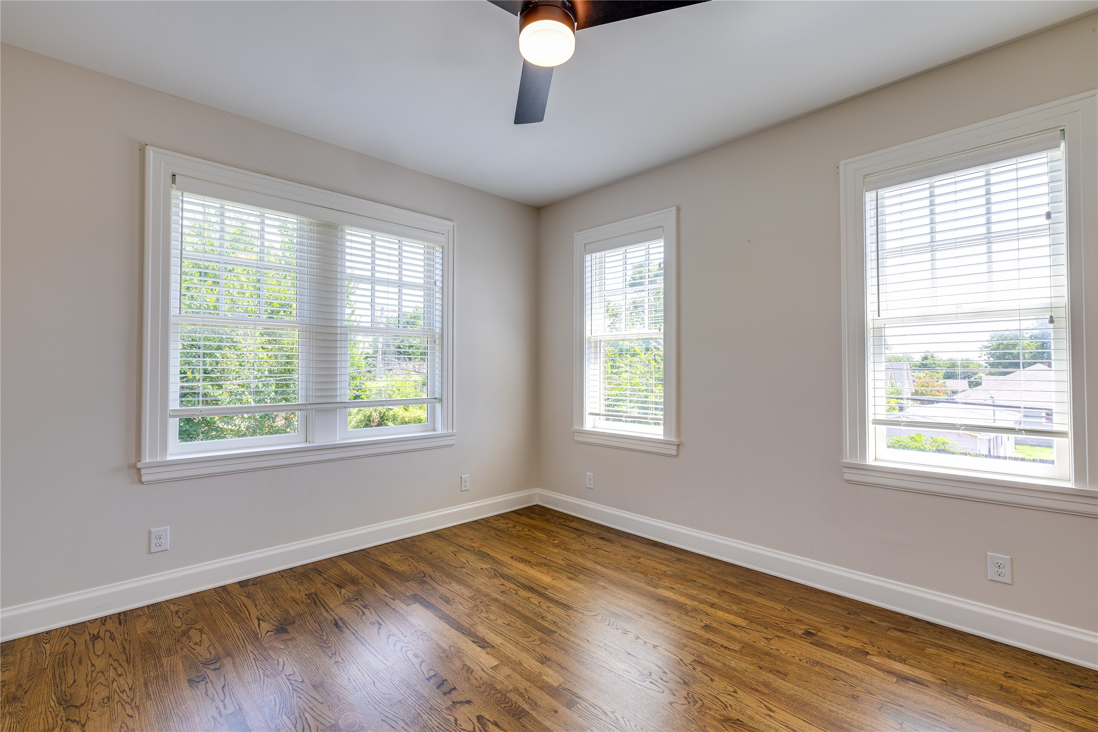 2837 Hemphill Street Fort Worth TX 76110