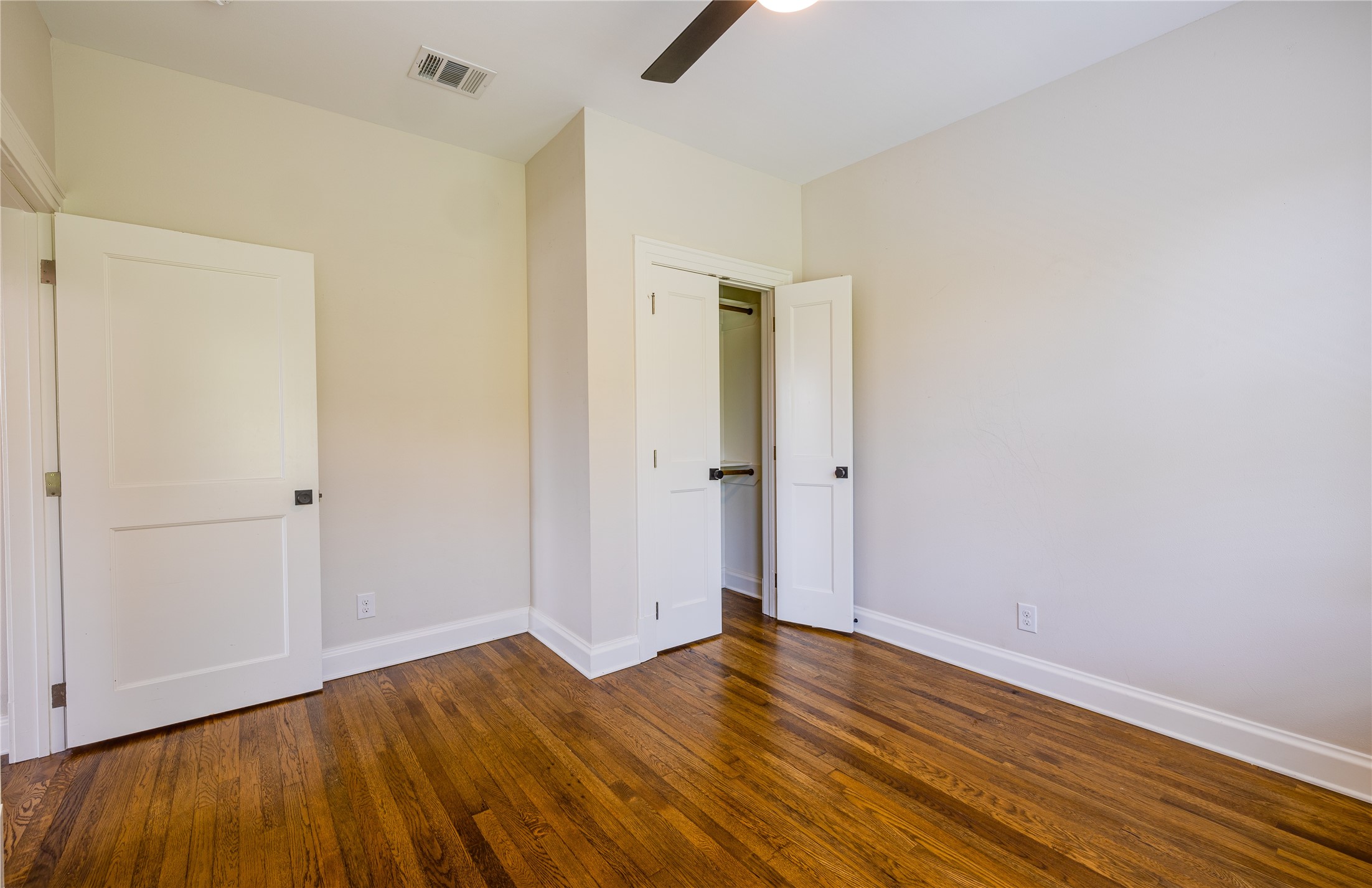 2837 Hemphill Street Fort Worth TX 76110