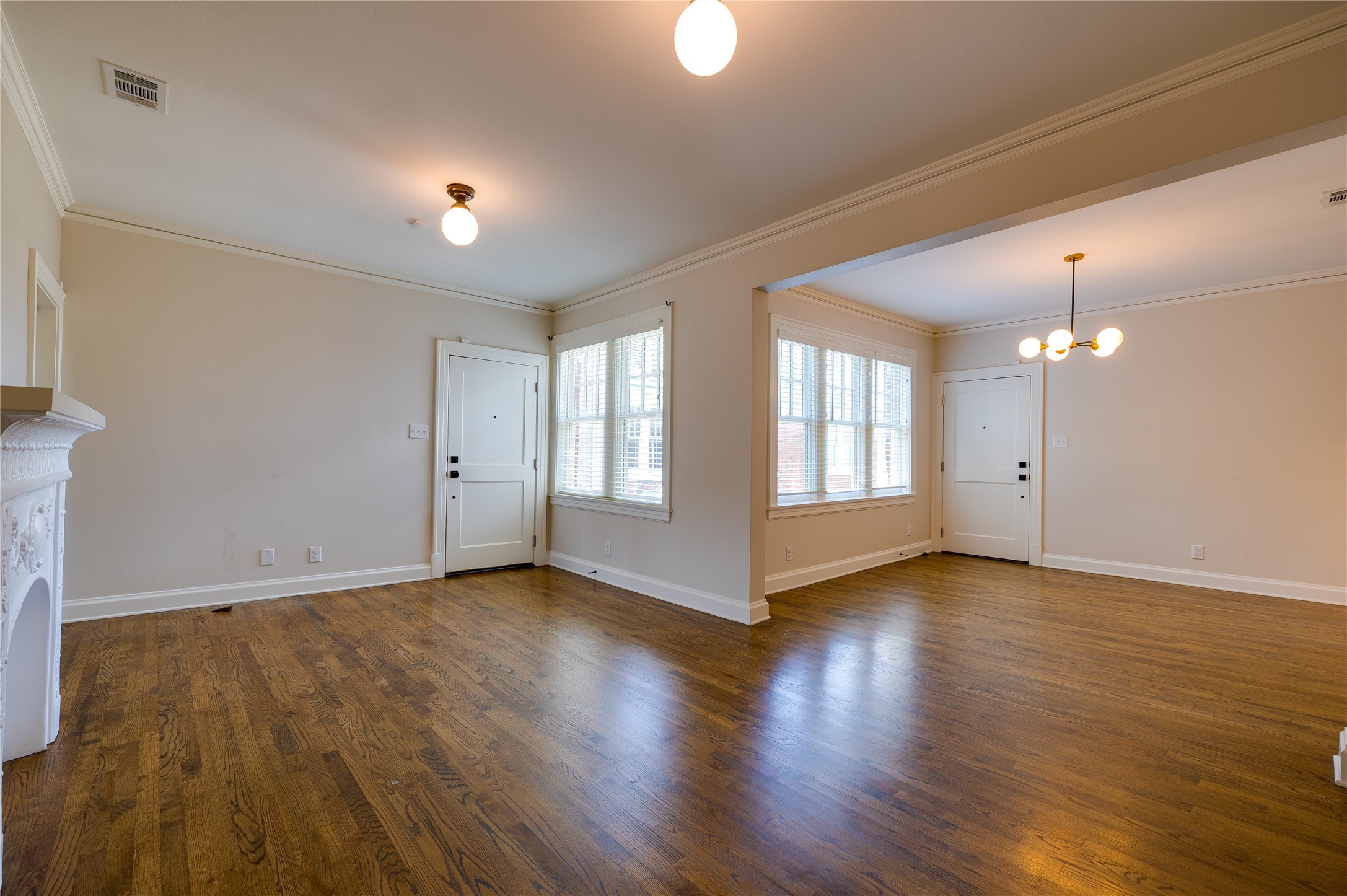 2837 Hemphill Street Fort Worth TX 76110