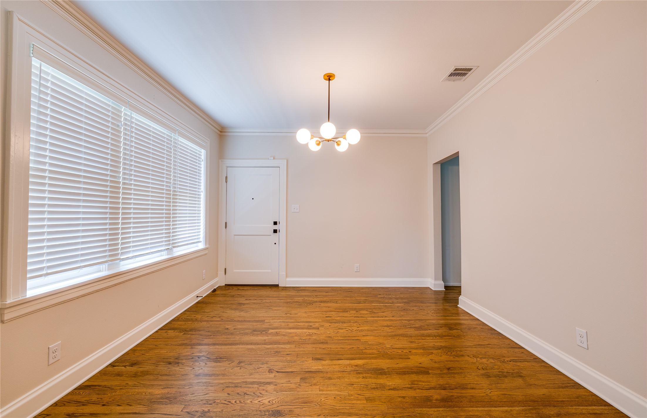 2837 Hemphill Street Fort Worth TX 76110