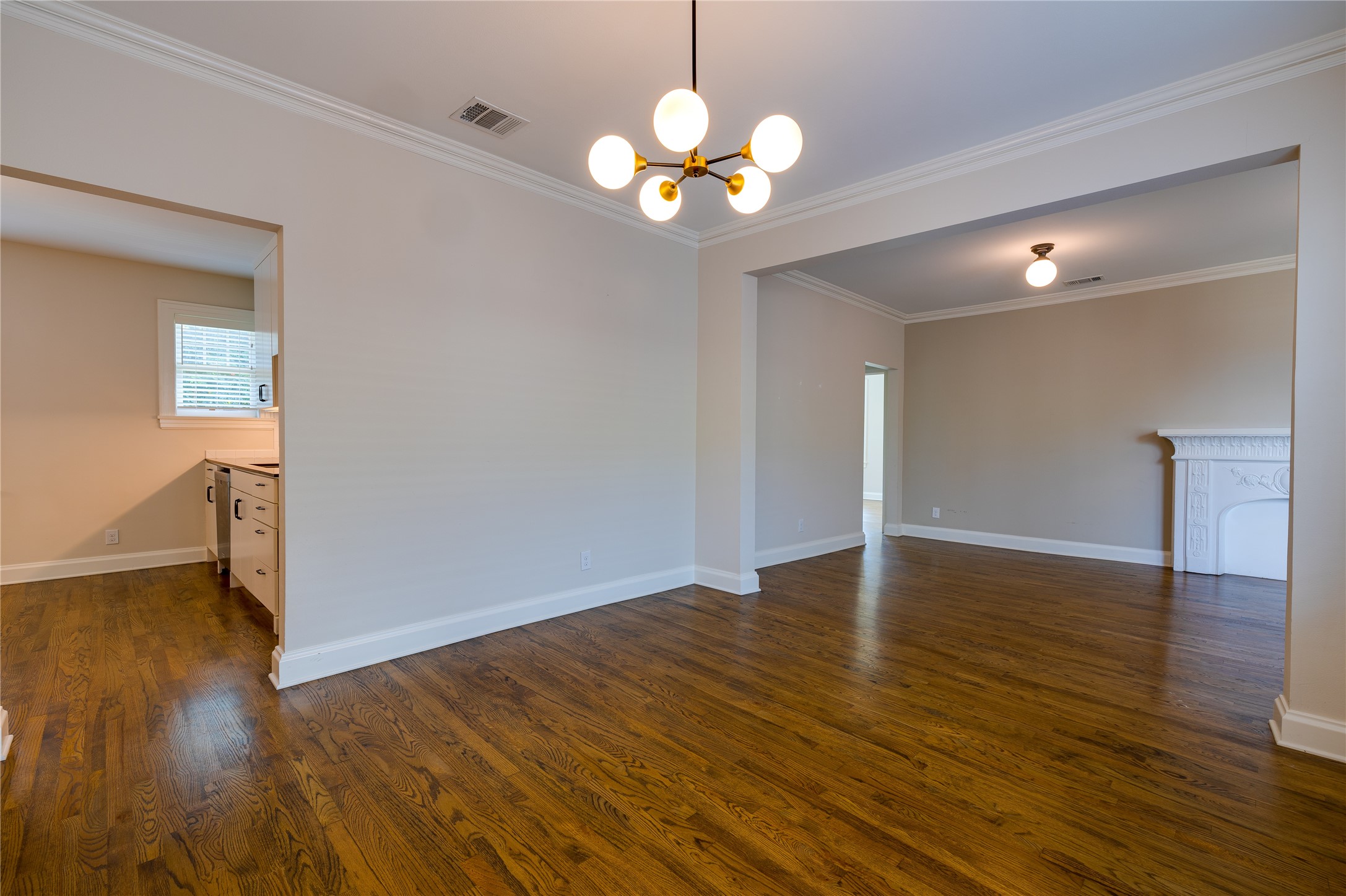 2837 Hemphill Street Fort Worth TX 76110