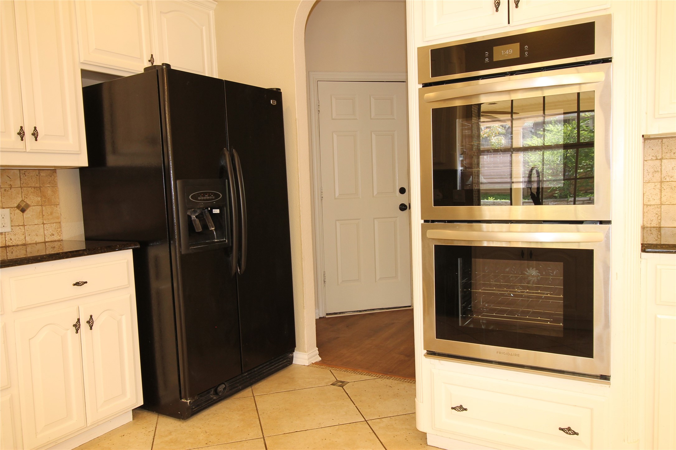 2719 Hidden Lake Drive Grapevine TX 76051