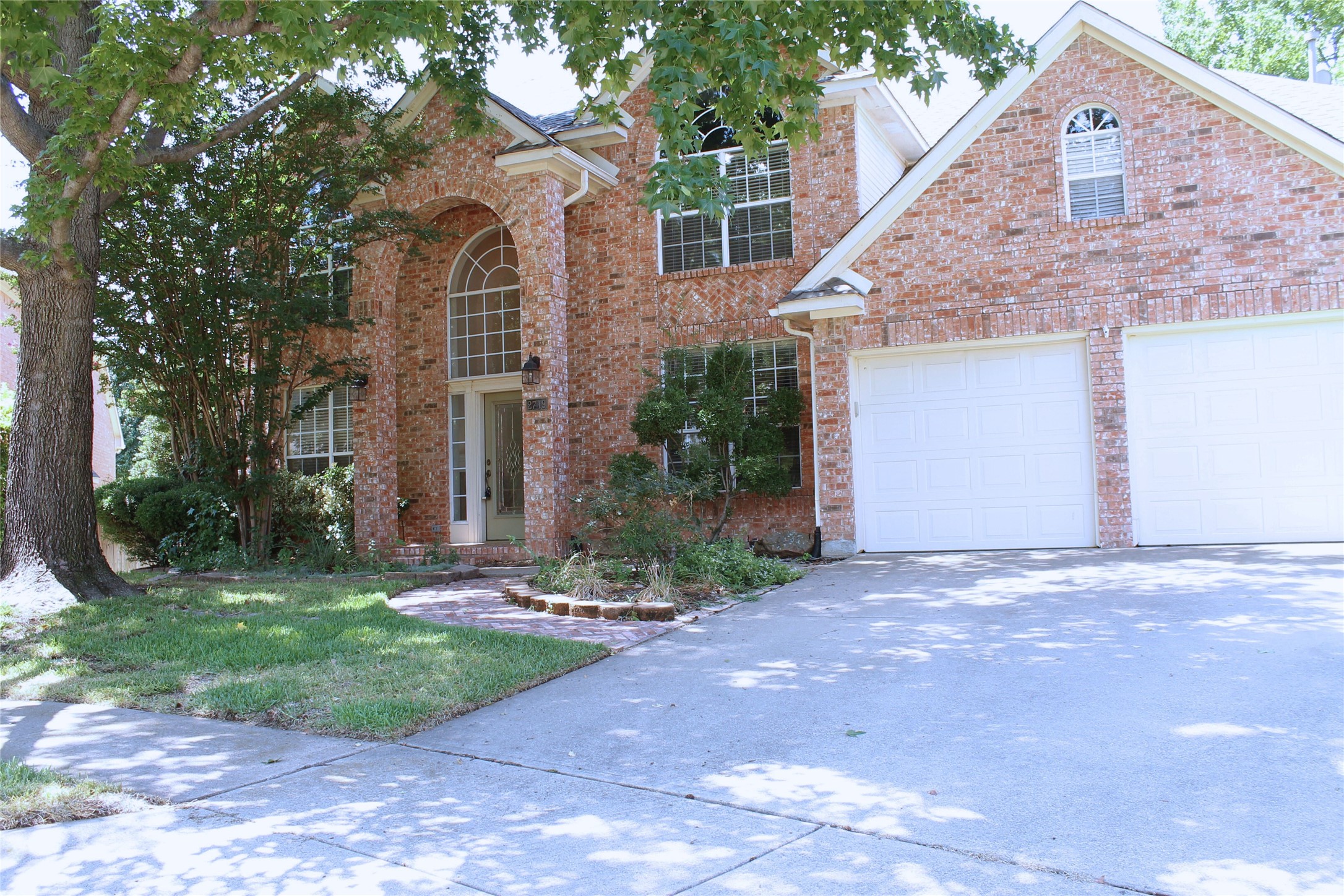 2719 Hidden Lake Drive Grapevine TX 76051