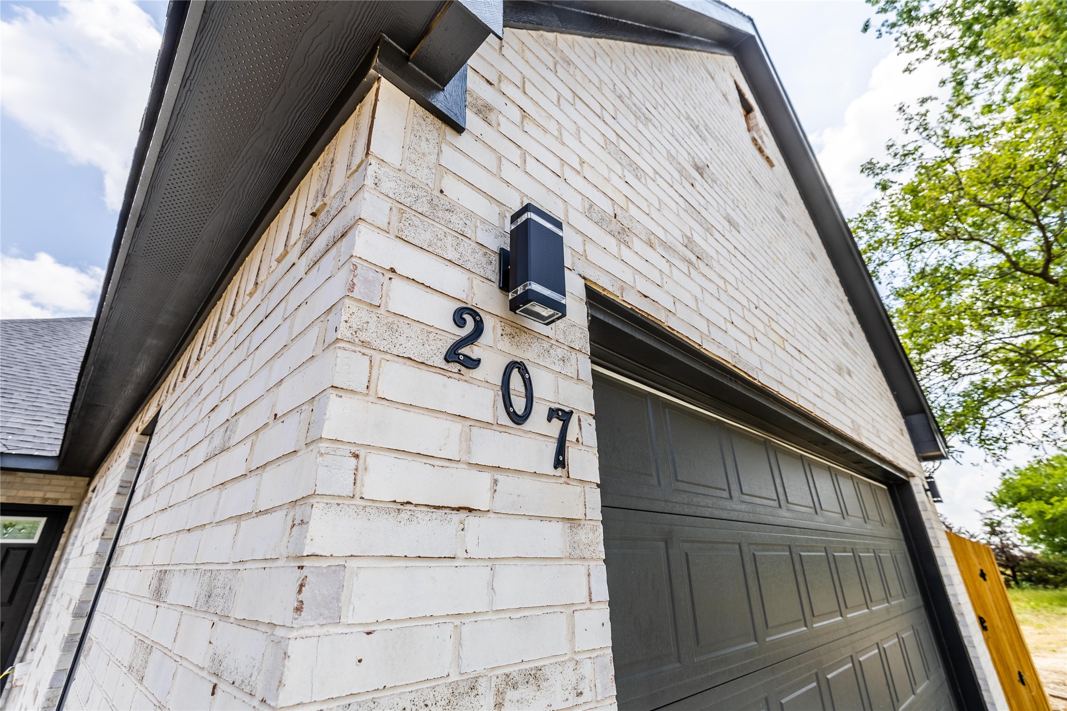 207 S James Street Alvarado TX 76009