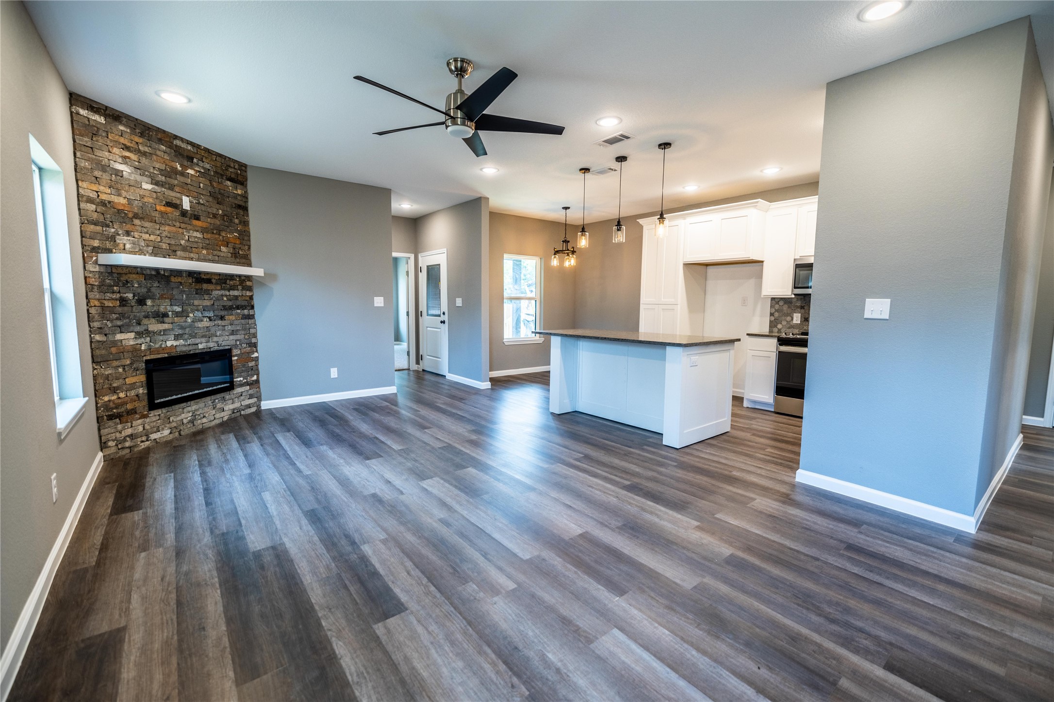 207 S James Street Alvarado TX 76009