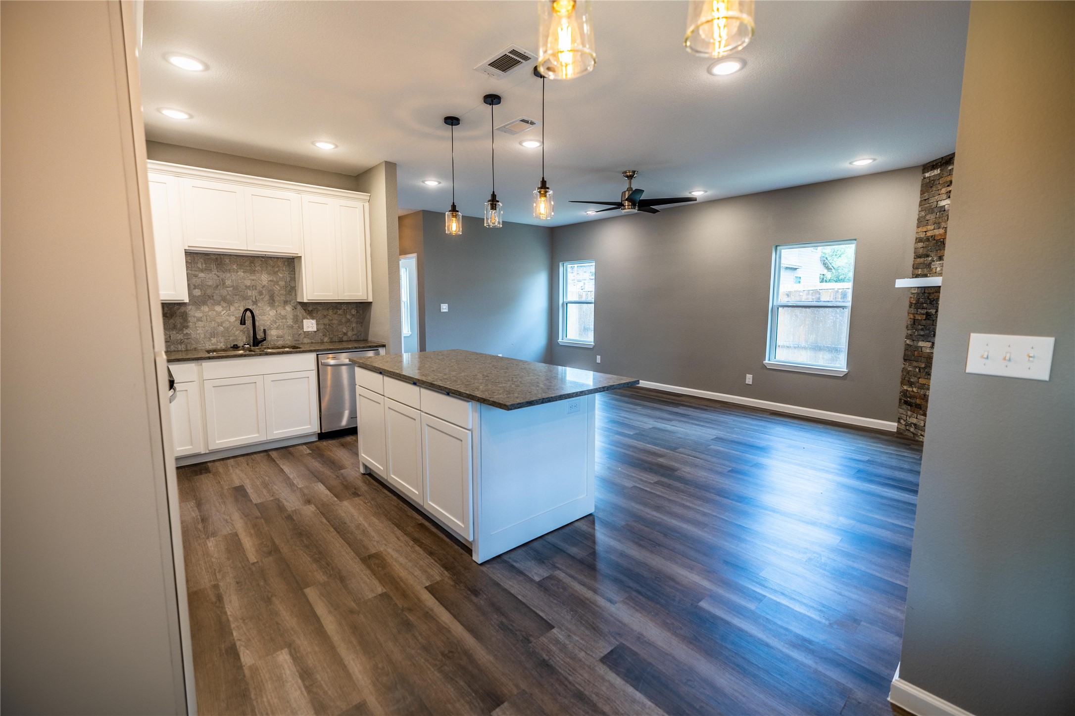 207 S James Street Alvarado TX 76009