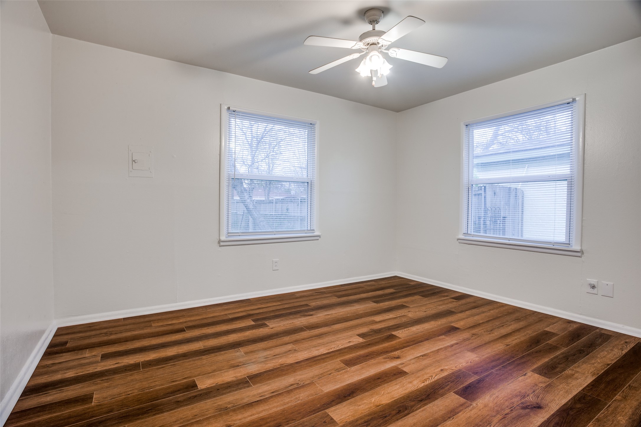 5424 Durham Avenue Fort Worth TX 76114