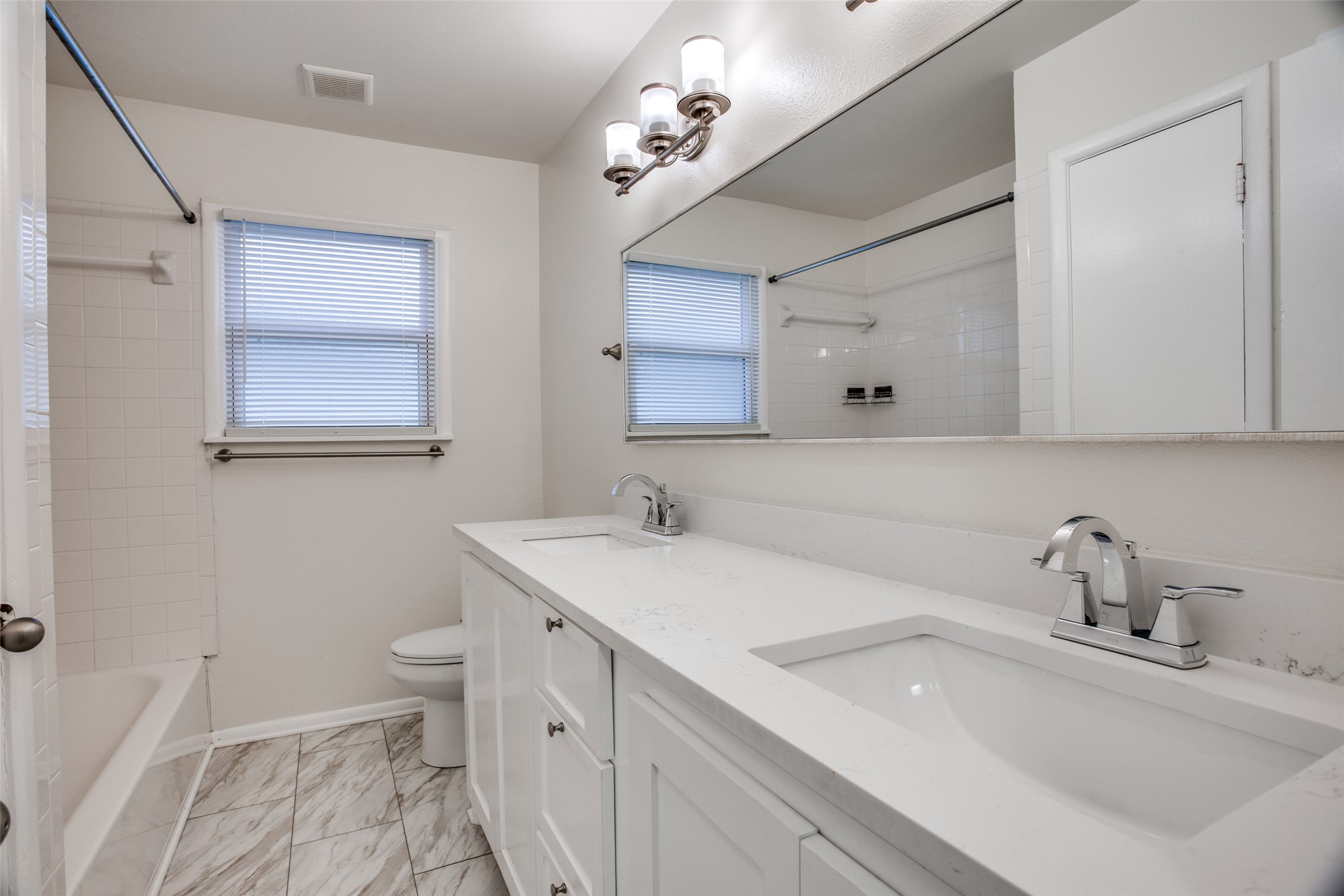 5424 Durham Avenue Fort Worth TX 76114