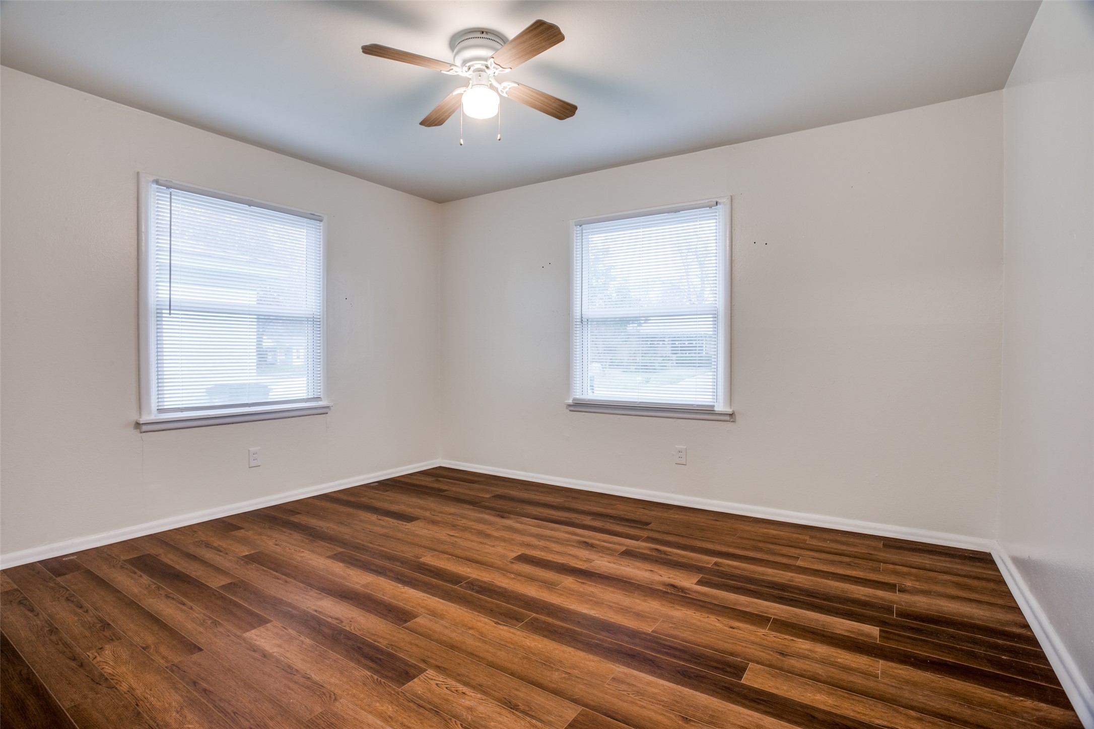 5424 Durham Avenue Fort Worth TX 76114