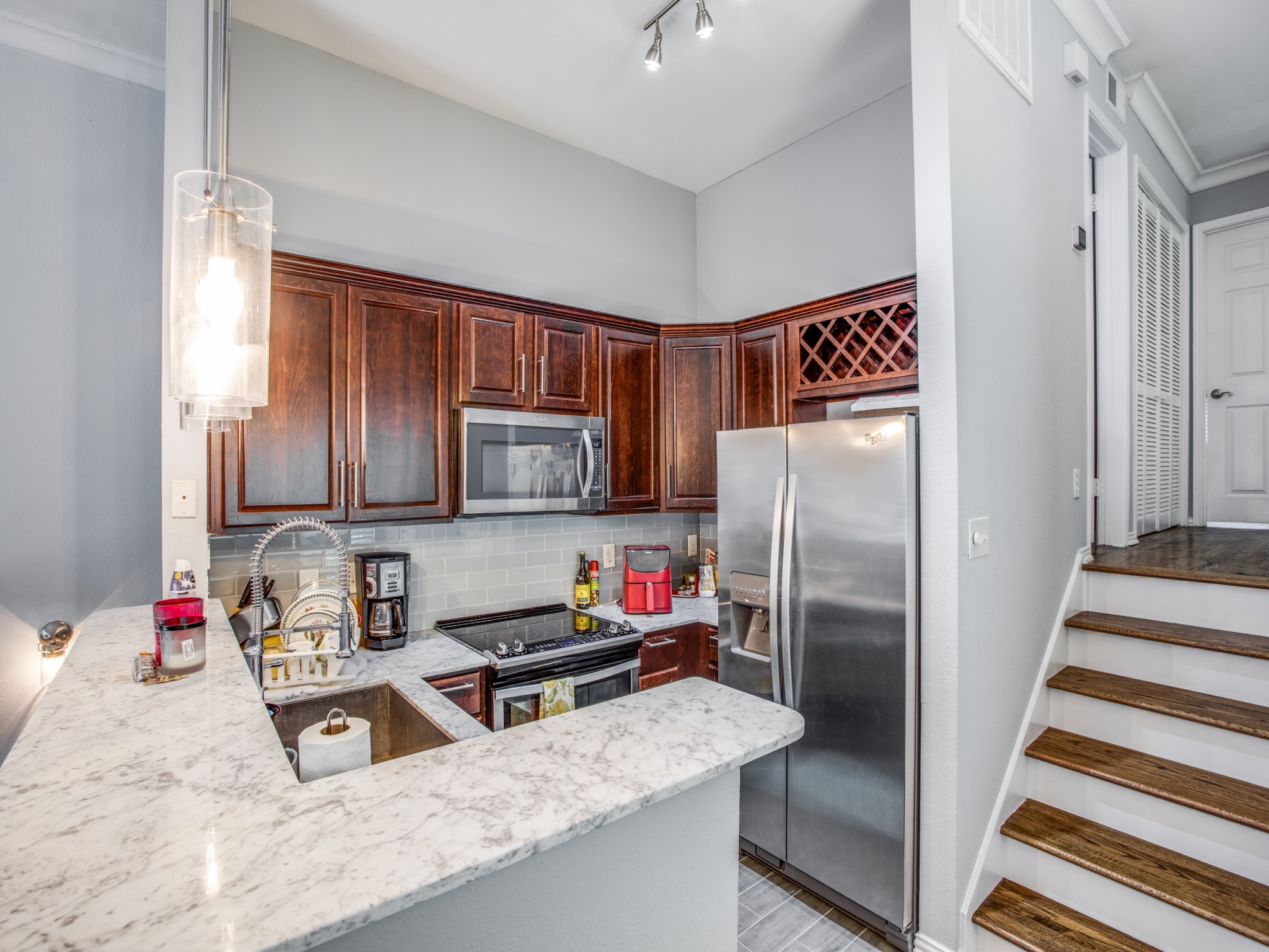 2201 Wolf Street Dallas TX 75201