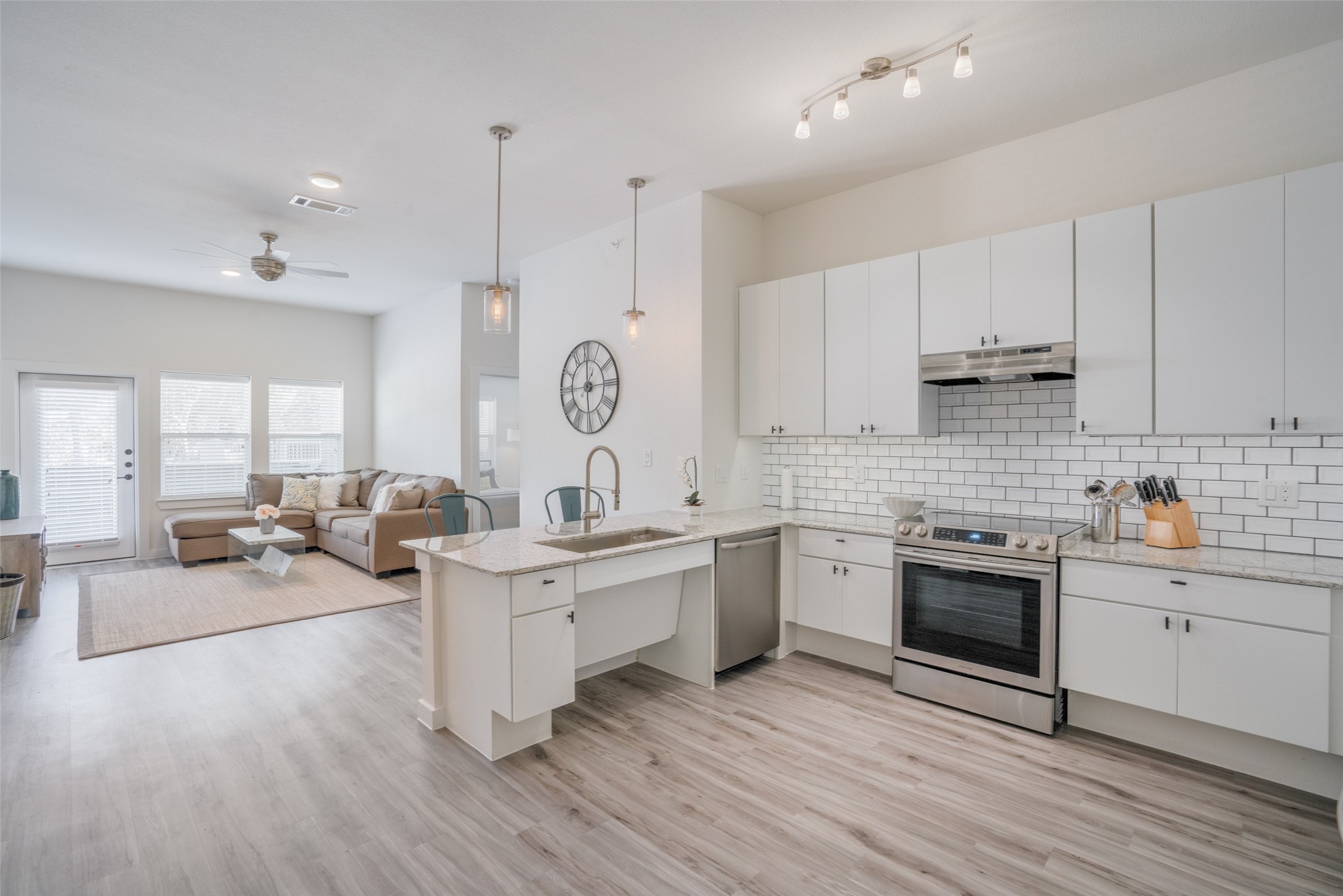 209 Wimberly Street Fort Worth TX 76107