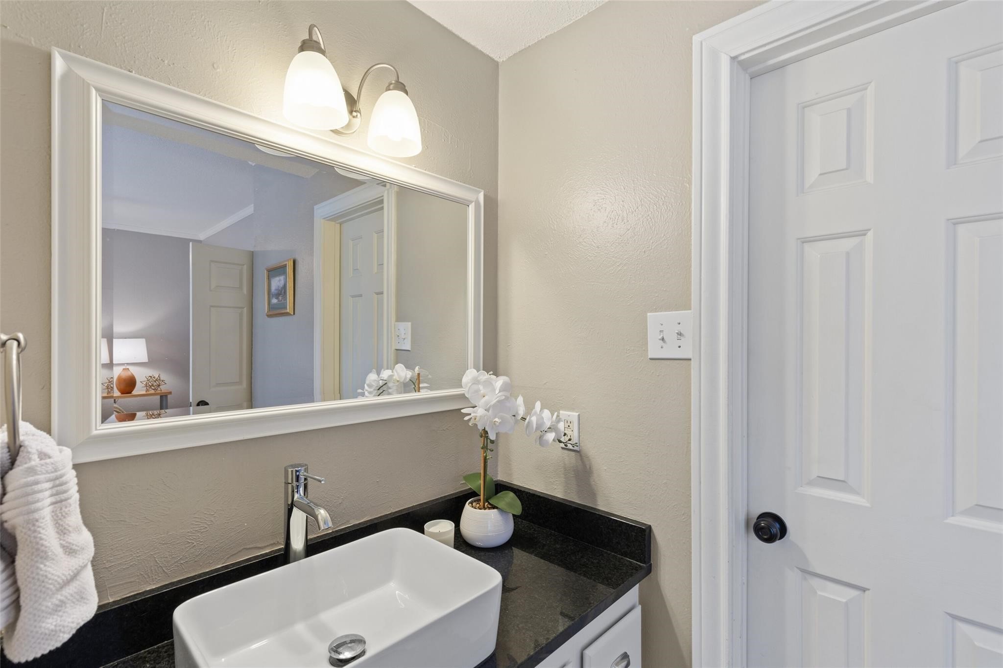 6318 Richmond Avenue Dallas TX 75214