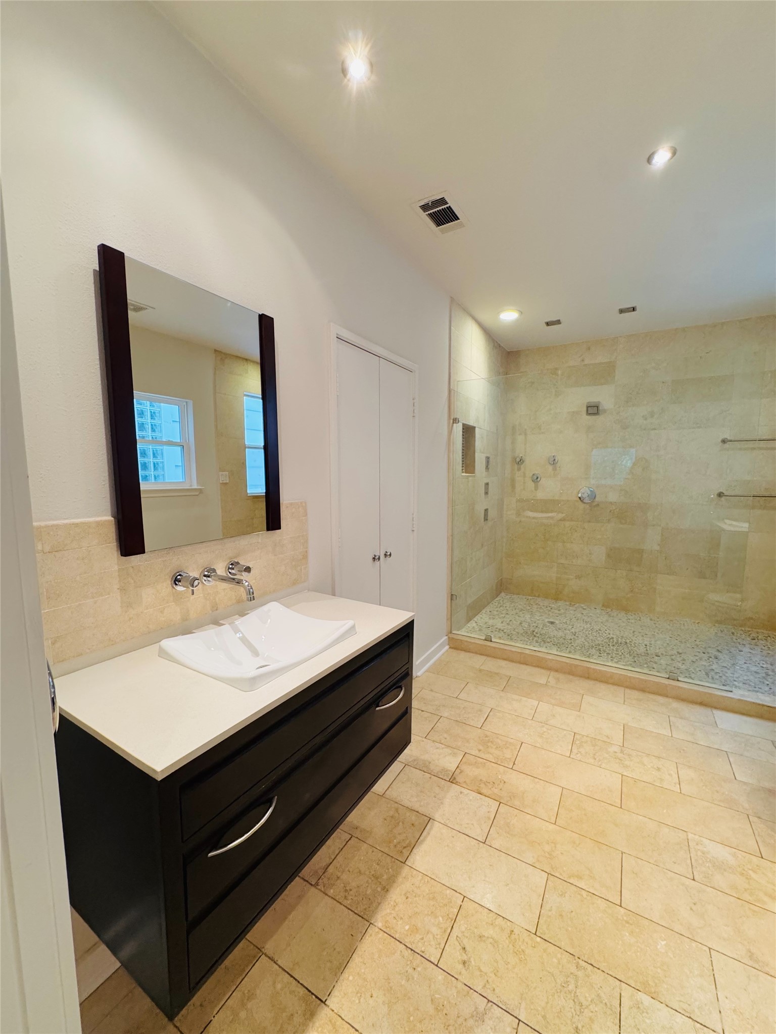 4119 Throckmorton Street Dallas TX 75219