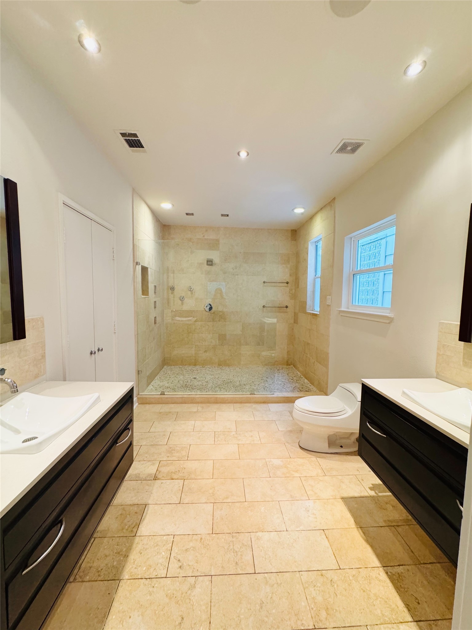 4119 Throckmorton Street Dallas TX 75219