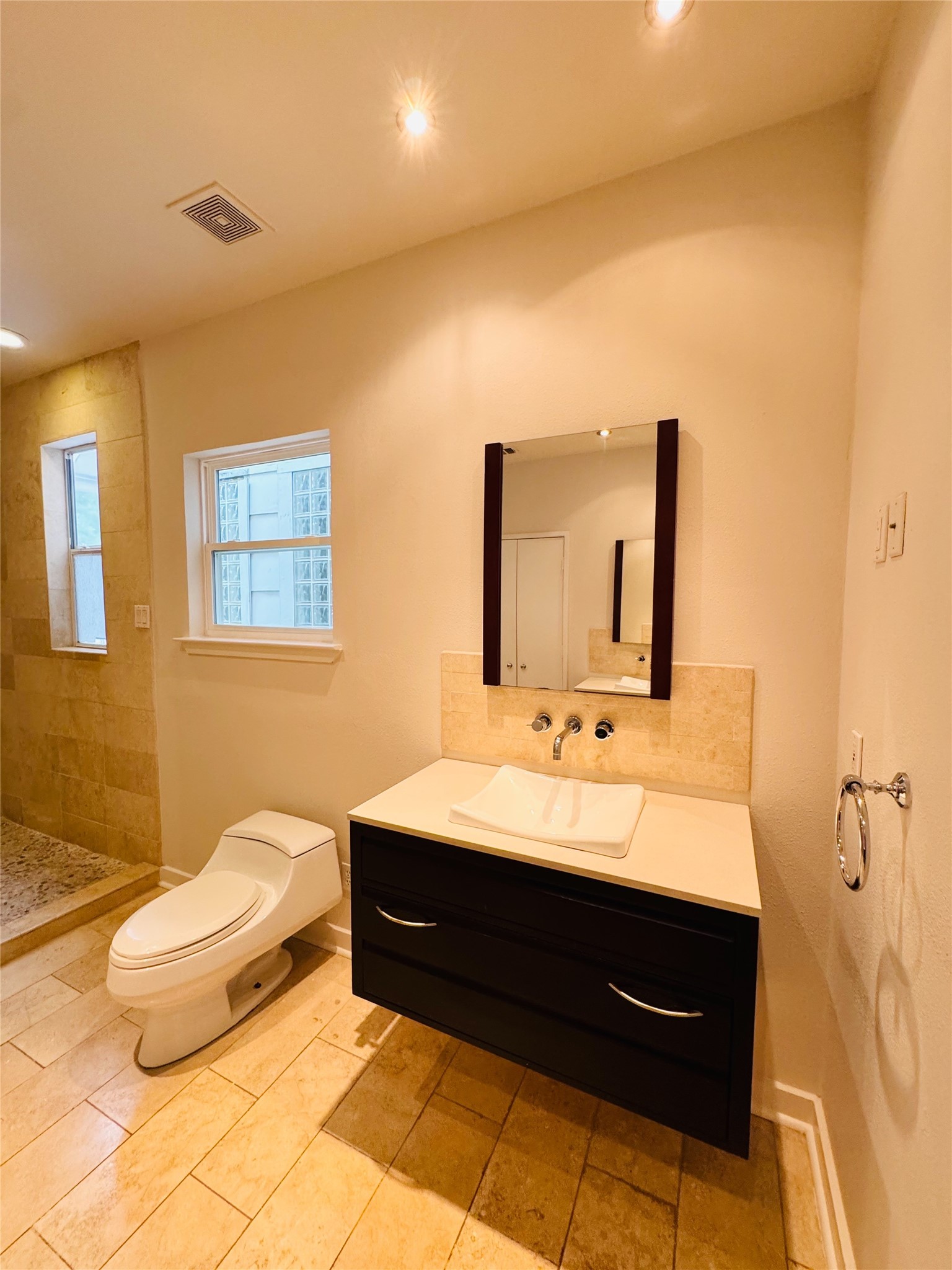 4119 Throckmorton Street Dallas TX 75219