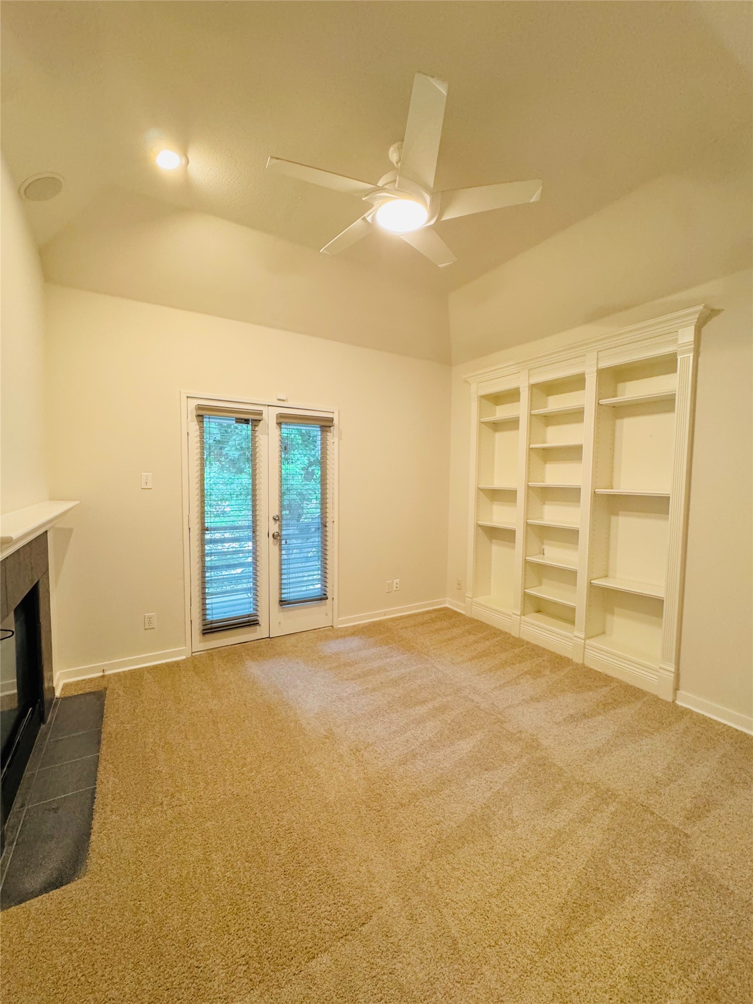 4119 Throckmorton Street Dallas TX 75219