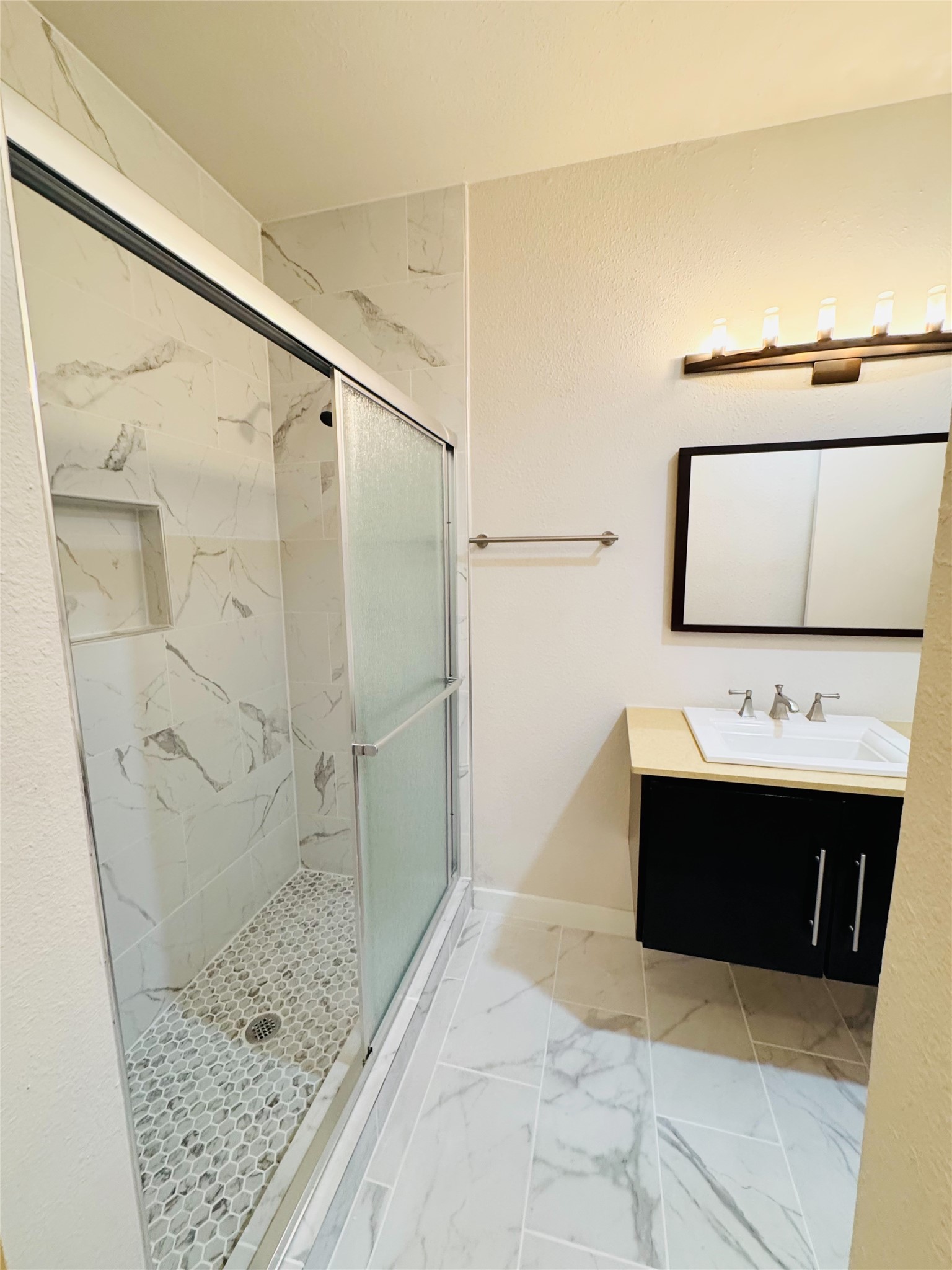 4119 Throckmorton Street Dallas TX 75219