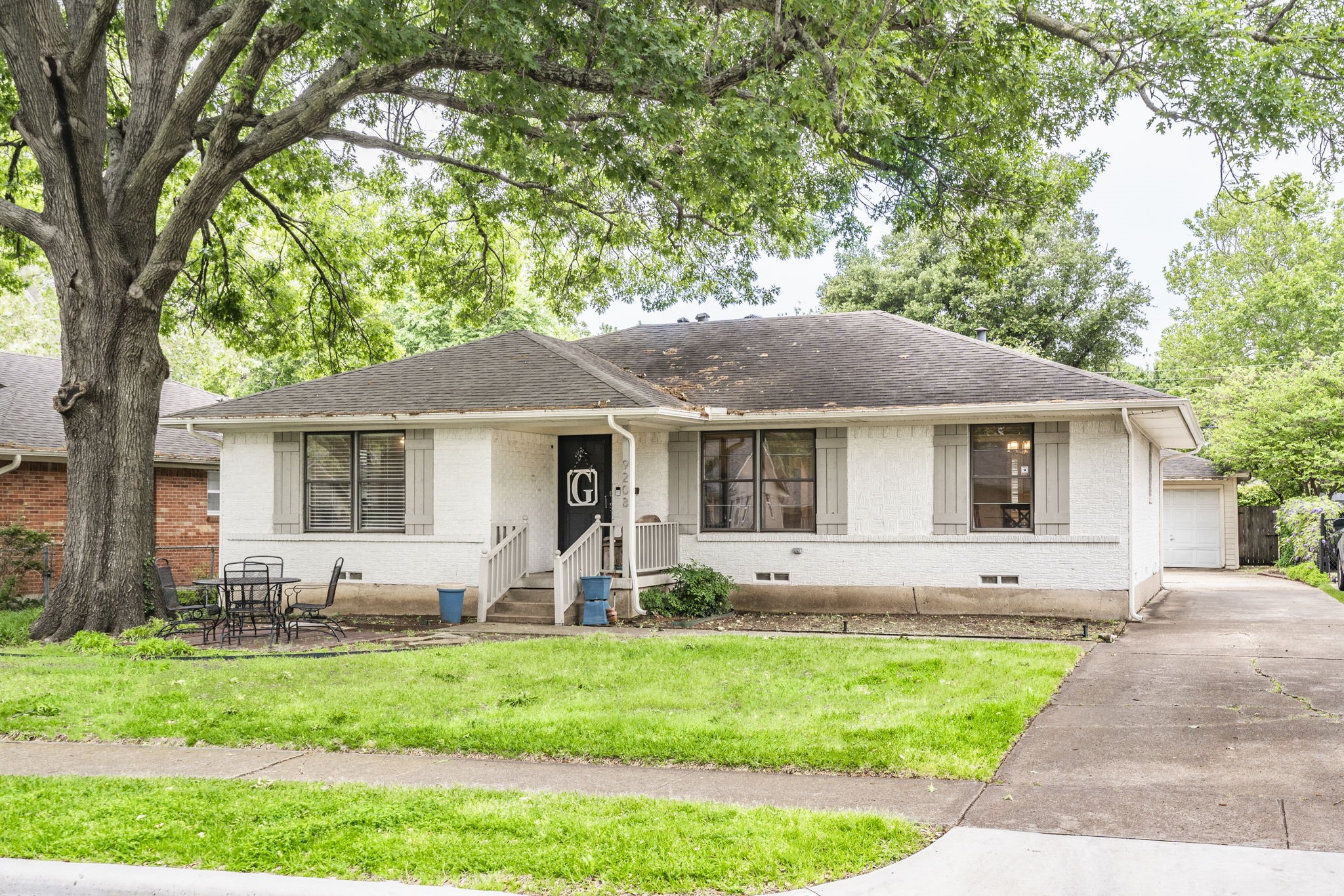 9203 Livenshire Drive Dallas TX 75238