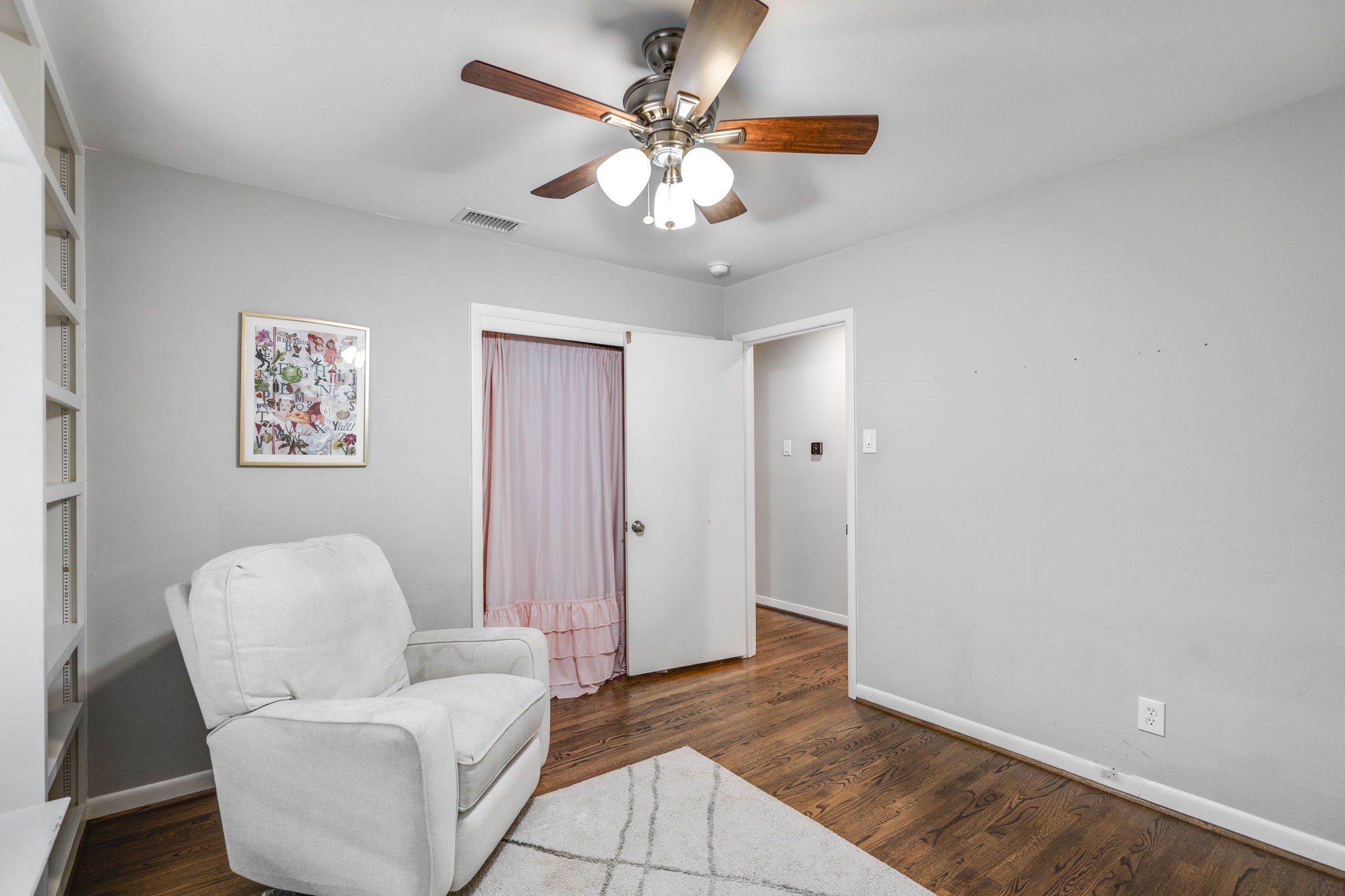 9203 Livenshire Drive Dallas TX 75238